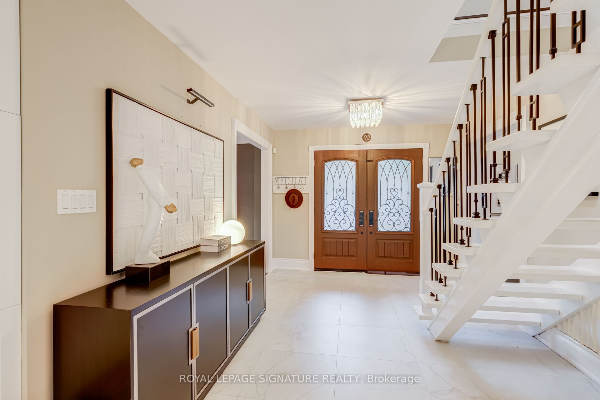 45 Pleasant Avenue, East Gwillimbury, ON L9N 1A2 photo 5
