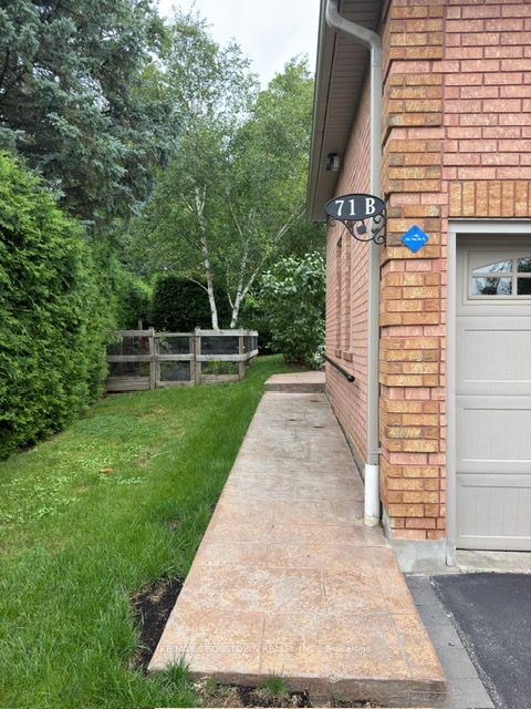 71 Treegrove Circle Bsmnt, Aurora, ON L4G 6M2 photo 2