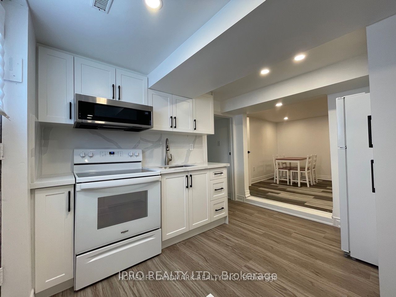 755 Botany Hill Crescent BSMT, Newmarket, ON L3Y 3A7 photo 4