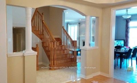 16 Brocton Avenue, Richmond Hill, ON L4E 4T2 photo 3