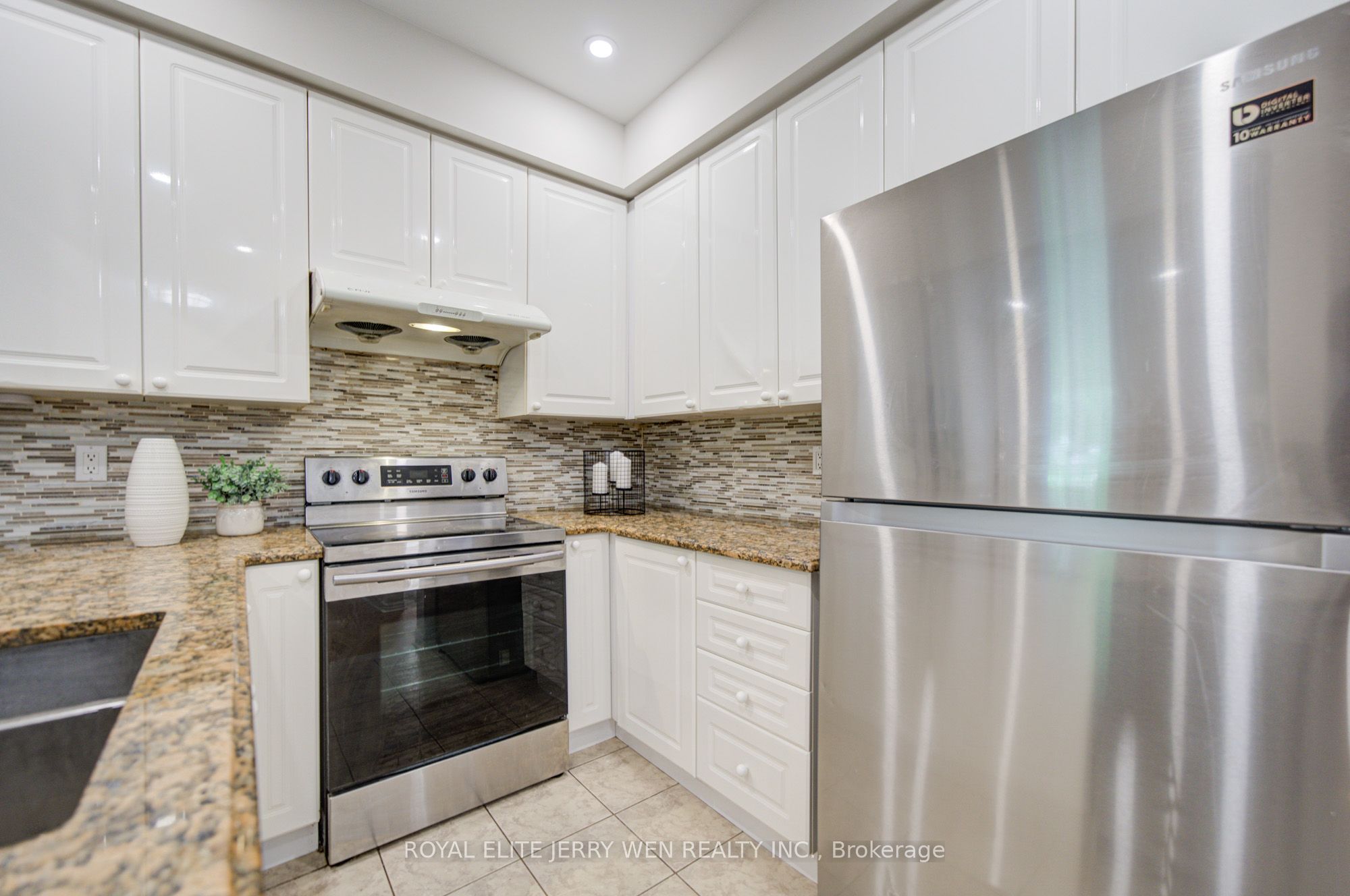 140 Frank Endean Road, Richmond Hill, ON L4S 1S7 photo 5