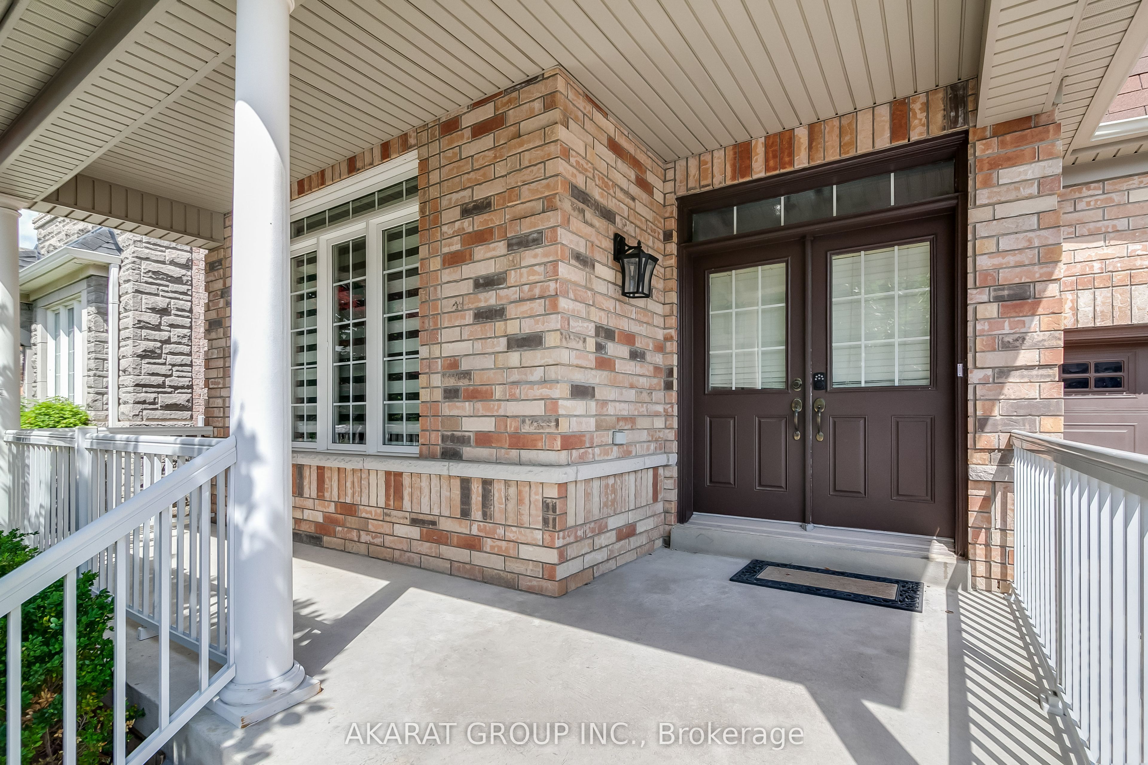 107 Filippazzo Road, Vaughan, ON L4H 0N1 photo 2