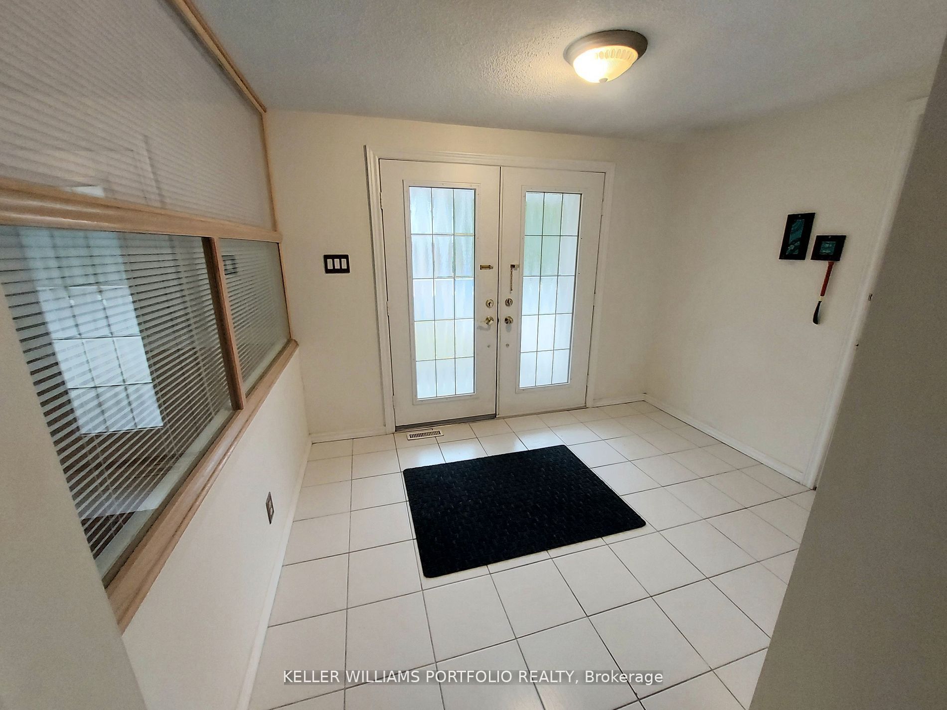 144 Royal Orchard Boulevard Basem., Markham, ON L3T 3E3 photo 2