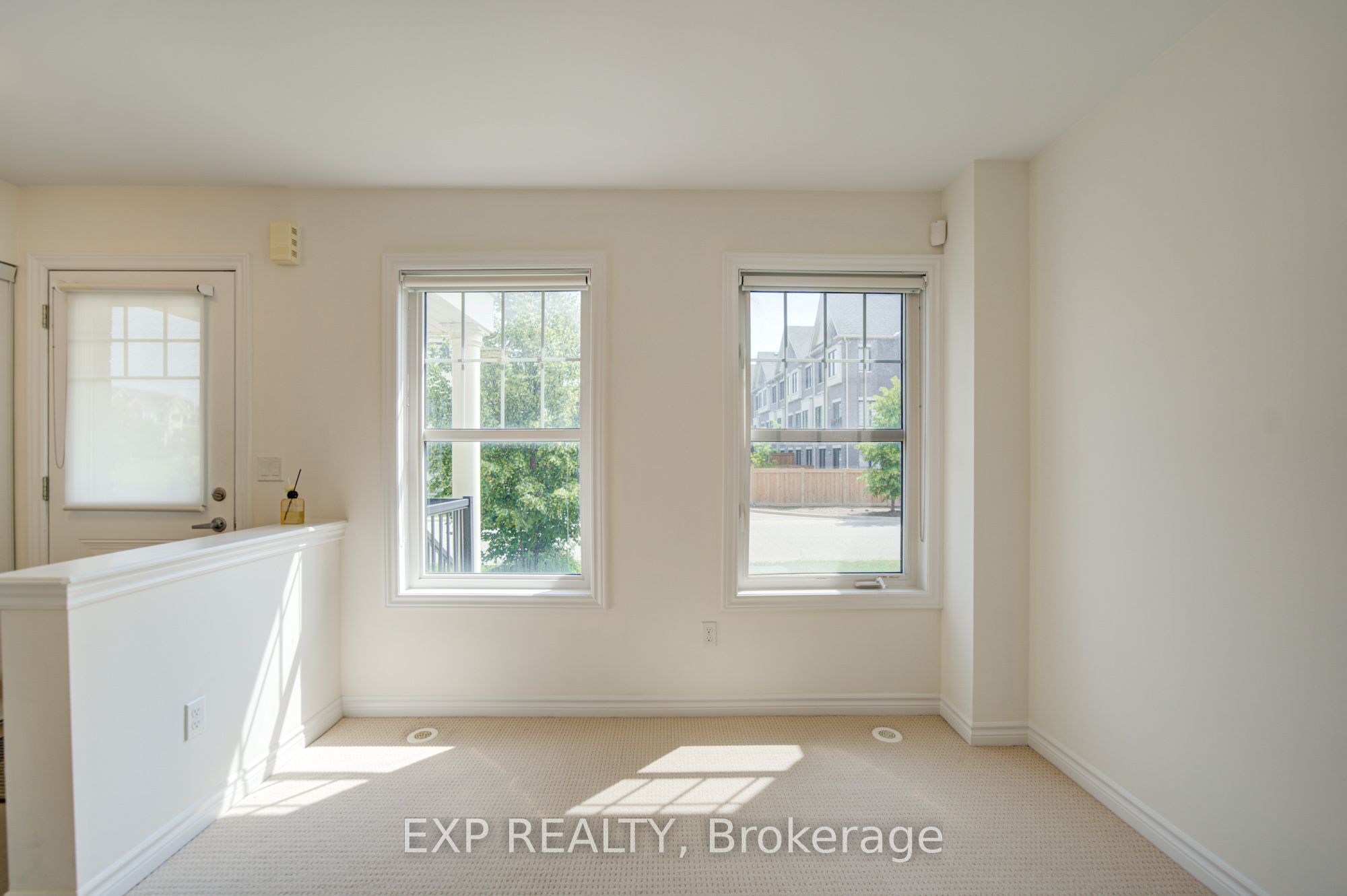 9 Milt Storey Lane, Whitchurch-Stouffville, ON L4A 1Y4 photo 5