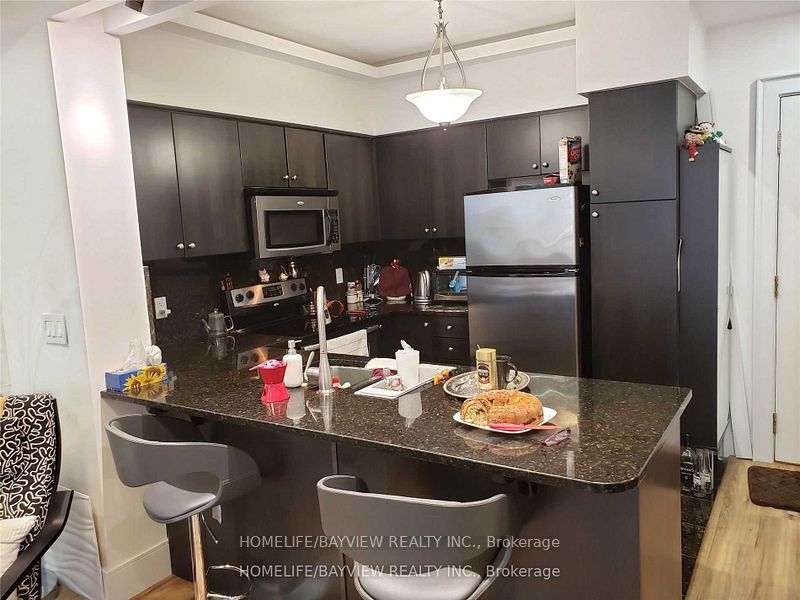 9225 jane Street 1006, Vaughan, ON L6A 0J7 photo 2