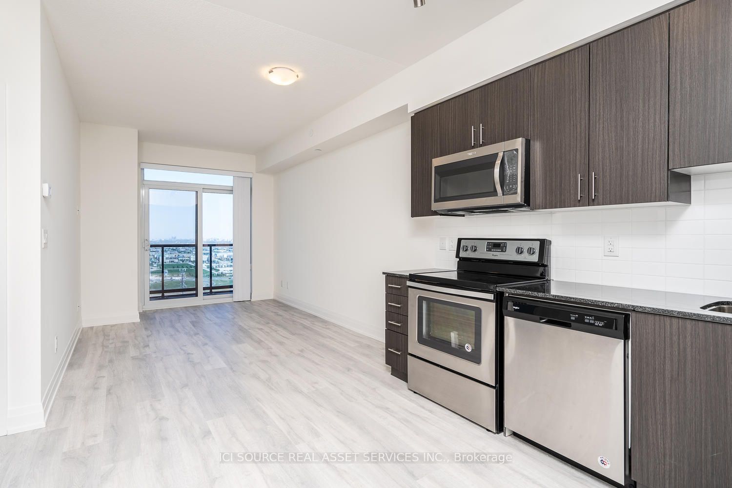 3600 Highway 7 Road 3006, Vaughan, ON L4L 0G7 photo 4