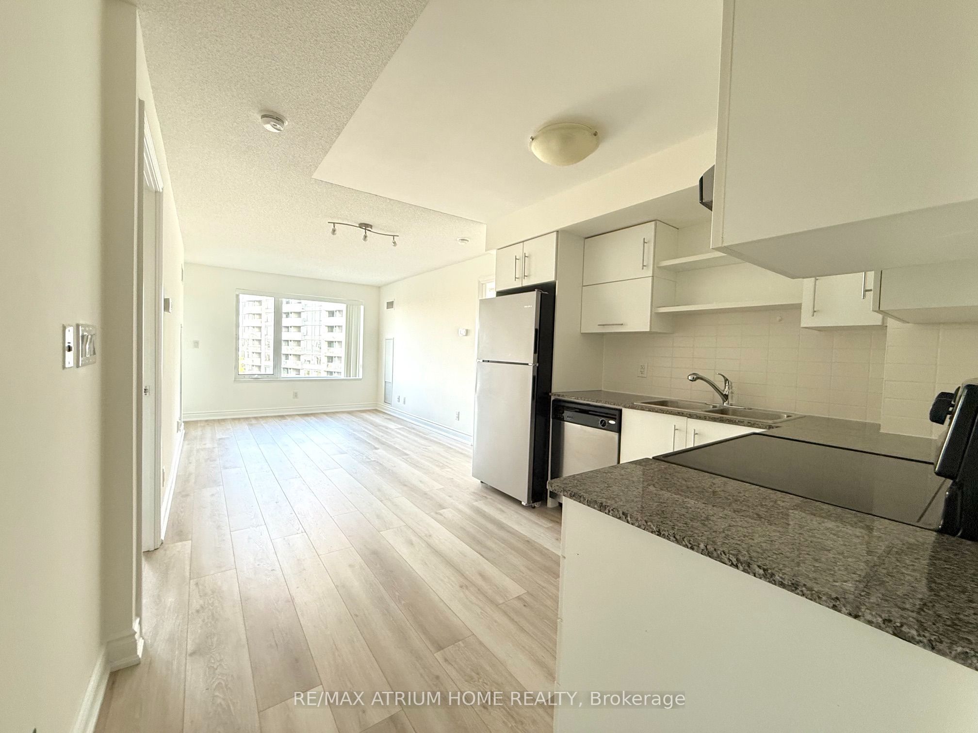 233 South Park Road L3T 0B4, Markham, ON L3T 0B4 photo 2