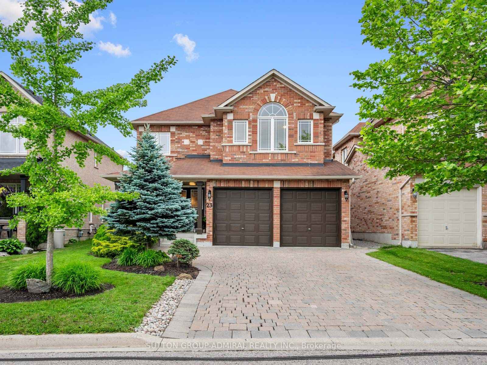 23 Kerr Lane, Aurora, ON L4G 0E5