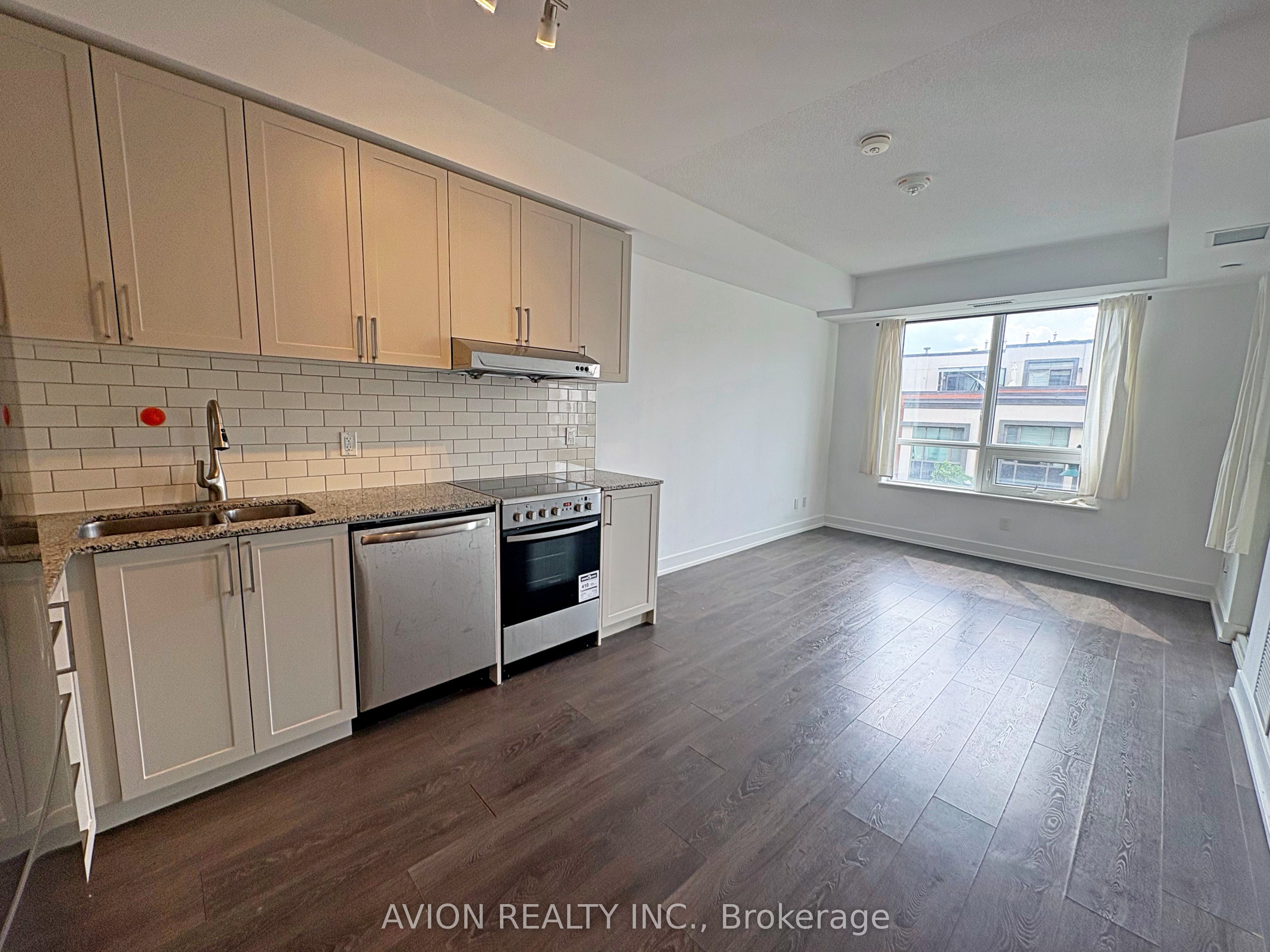 268 Buchanan Drive 327W, Markham, ON L3R 8G9 photo 2