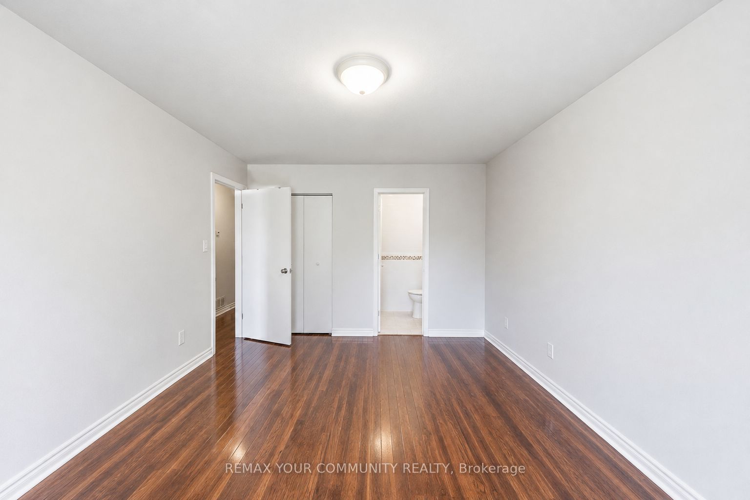 376 Agar Avenue UPPER, Bradford West Gwillimbury, ON L3Z 1H5 photo 5