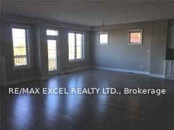 152 William F Bell Parkway, Richmond Hill, ON L4S 0L7 photo 3