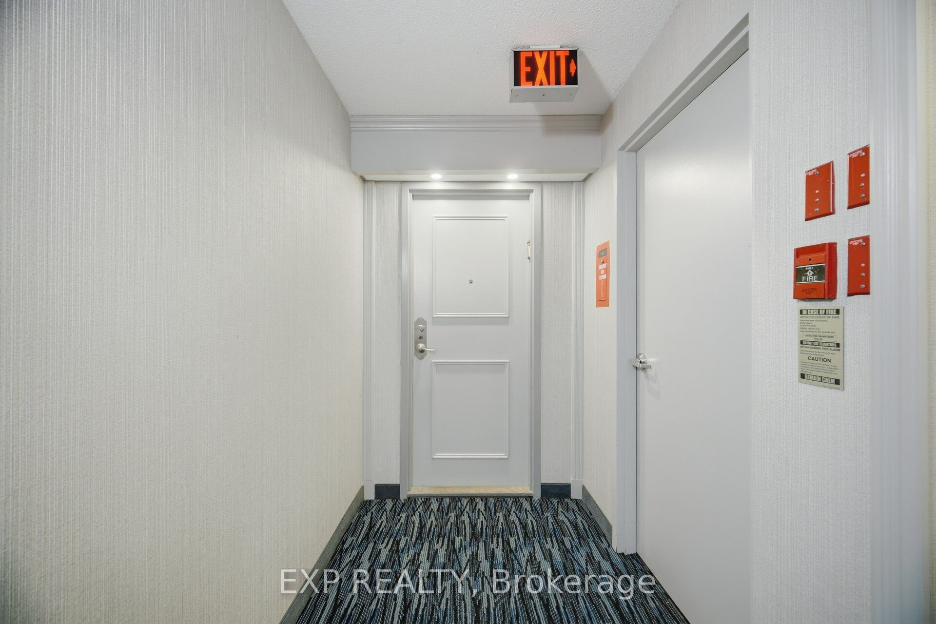 7440 Bathurst Street 410, Vaughan, ON L4J 7K8 photo 4
