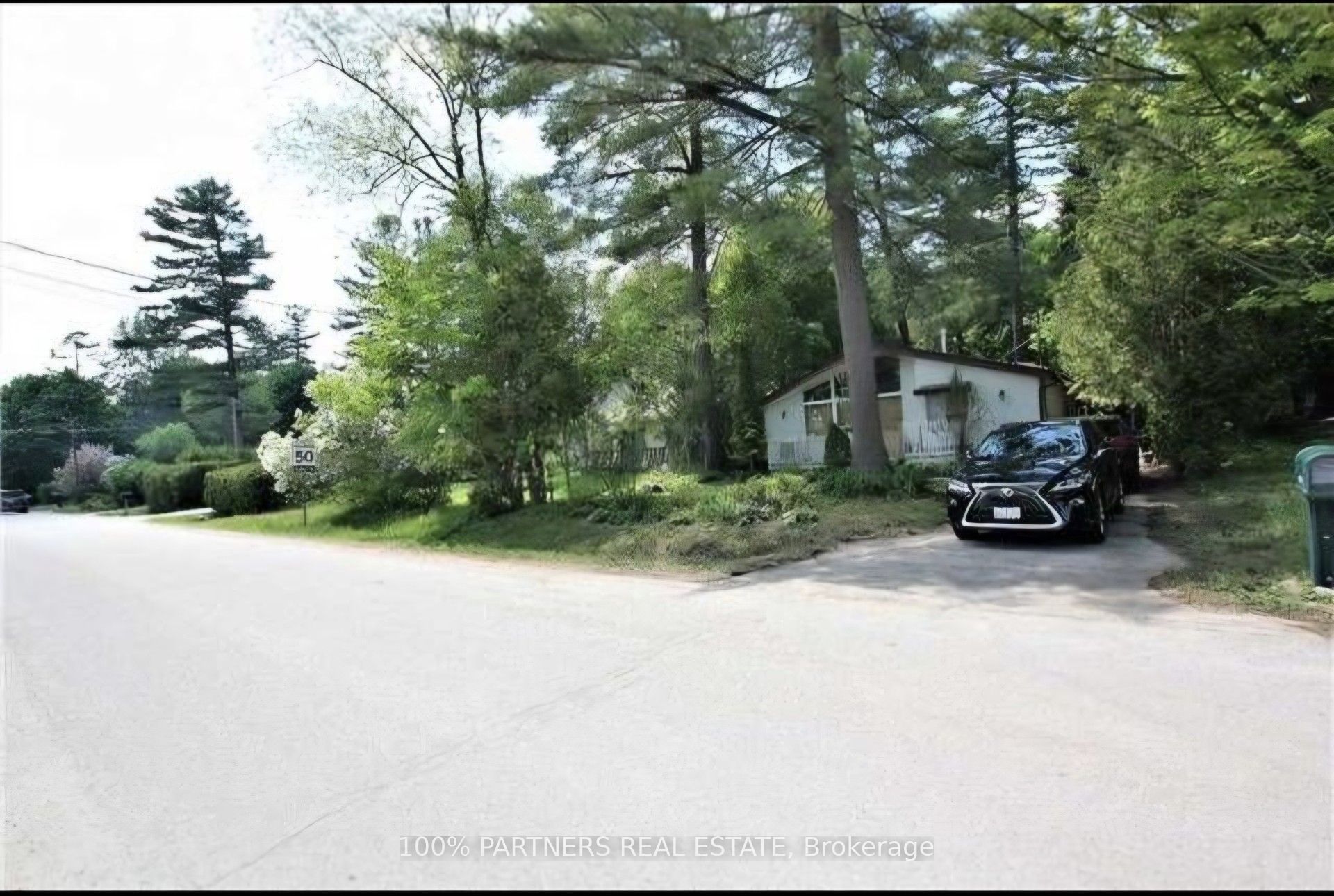 730 Lakelands Avenue, Innisfil, ON L9S 4E5 photo 3
