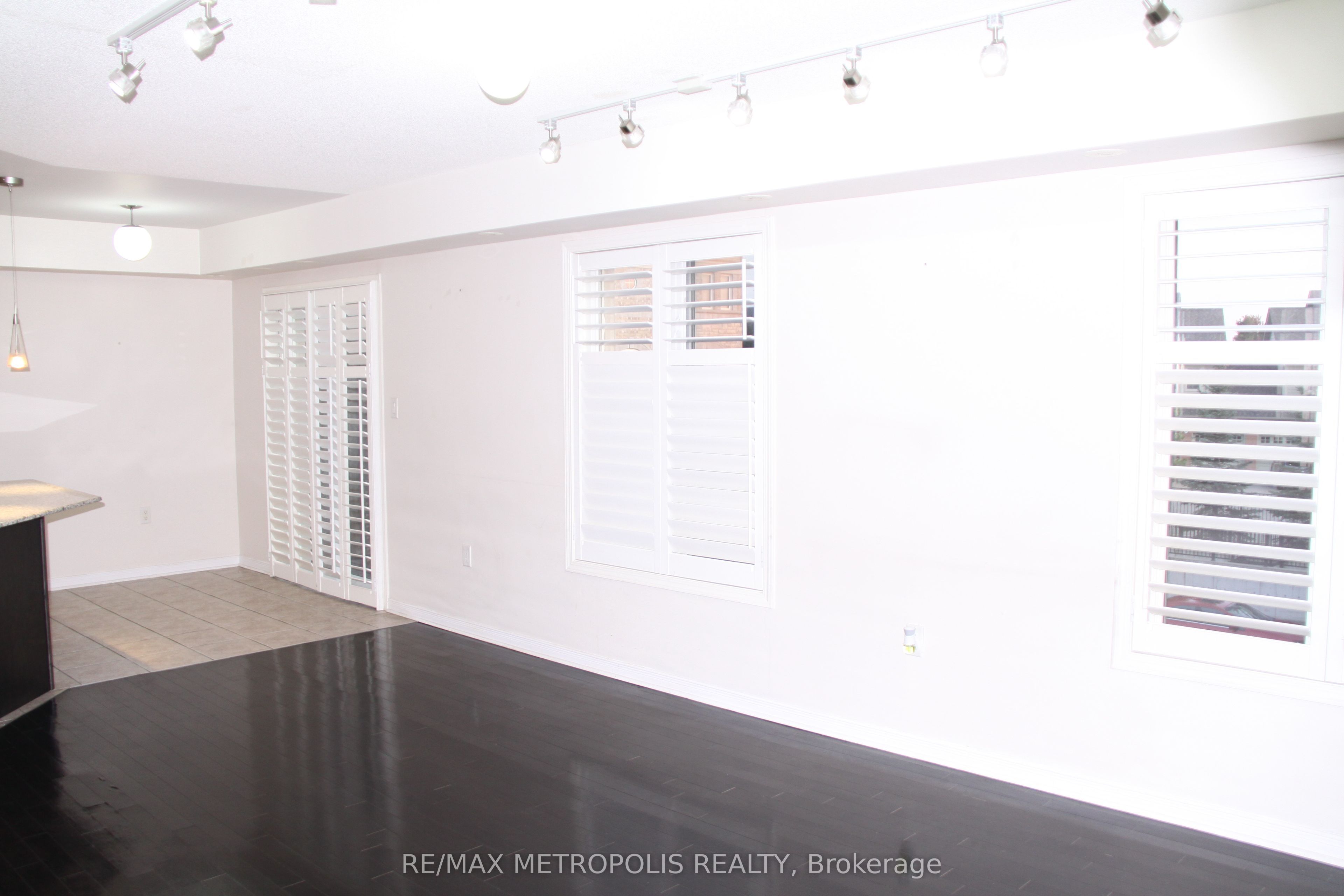 2127 Bur Oak Avenue 31, Markham, ON L6E 0C5 photo 5