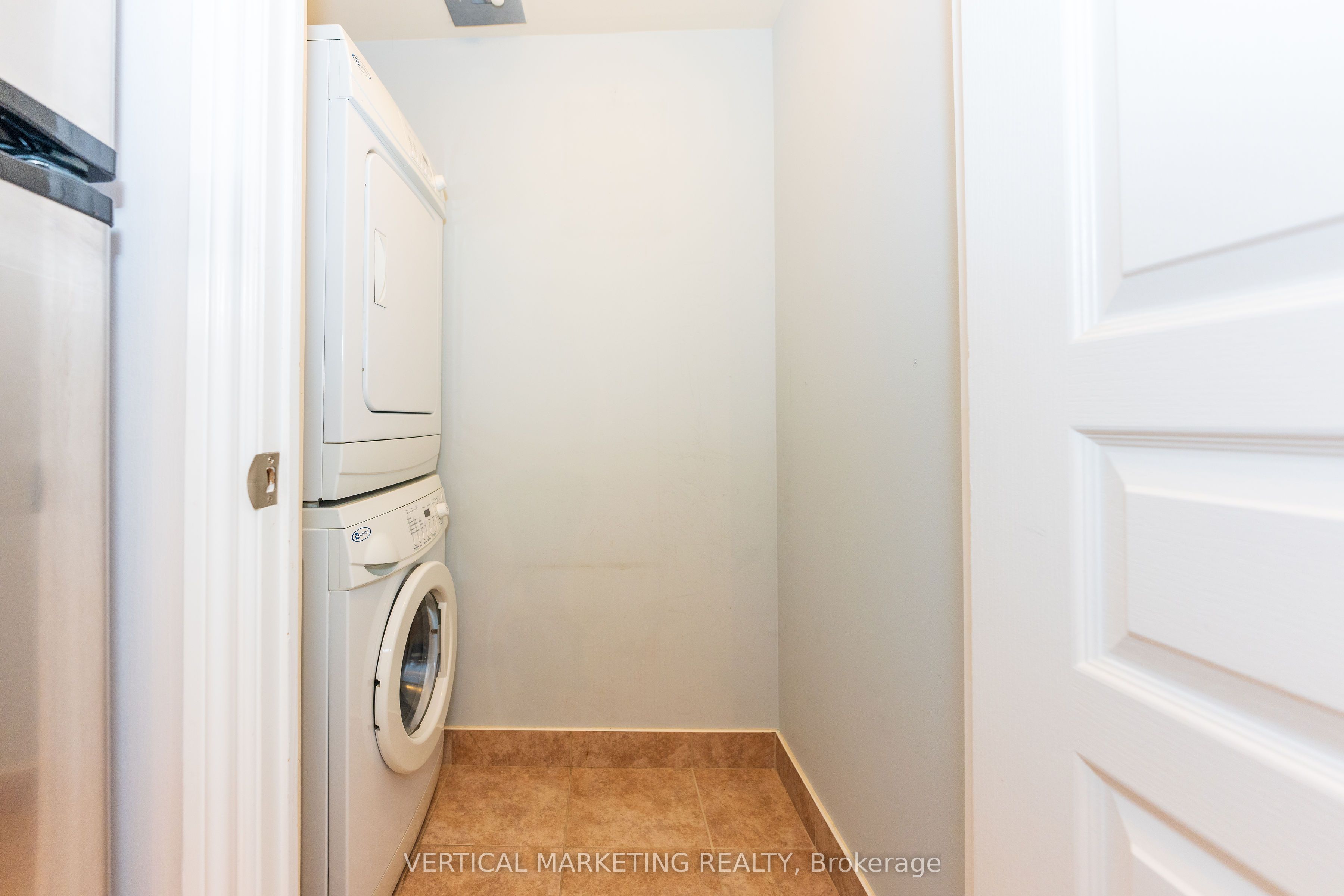 32 Clegg Road 217, Markham, ON L6G 0B2 photo 5