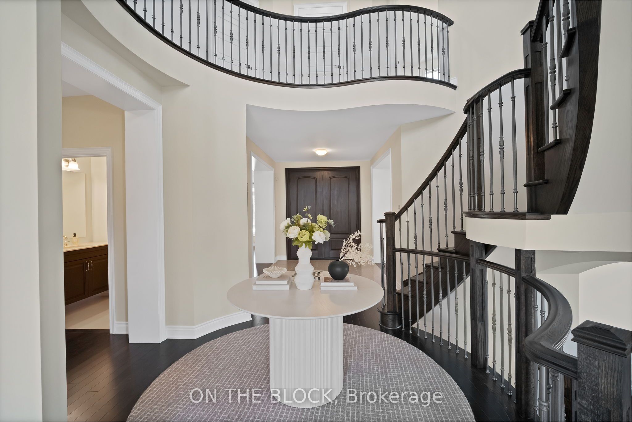 24 Whitewood Drive, Whitchurch-Stouffville, ON L4A 1R9 photo 5