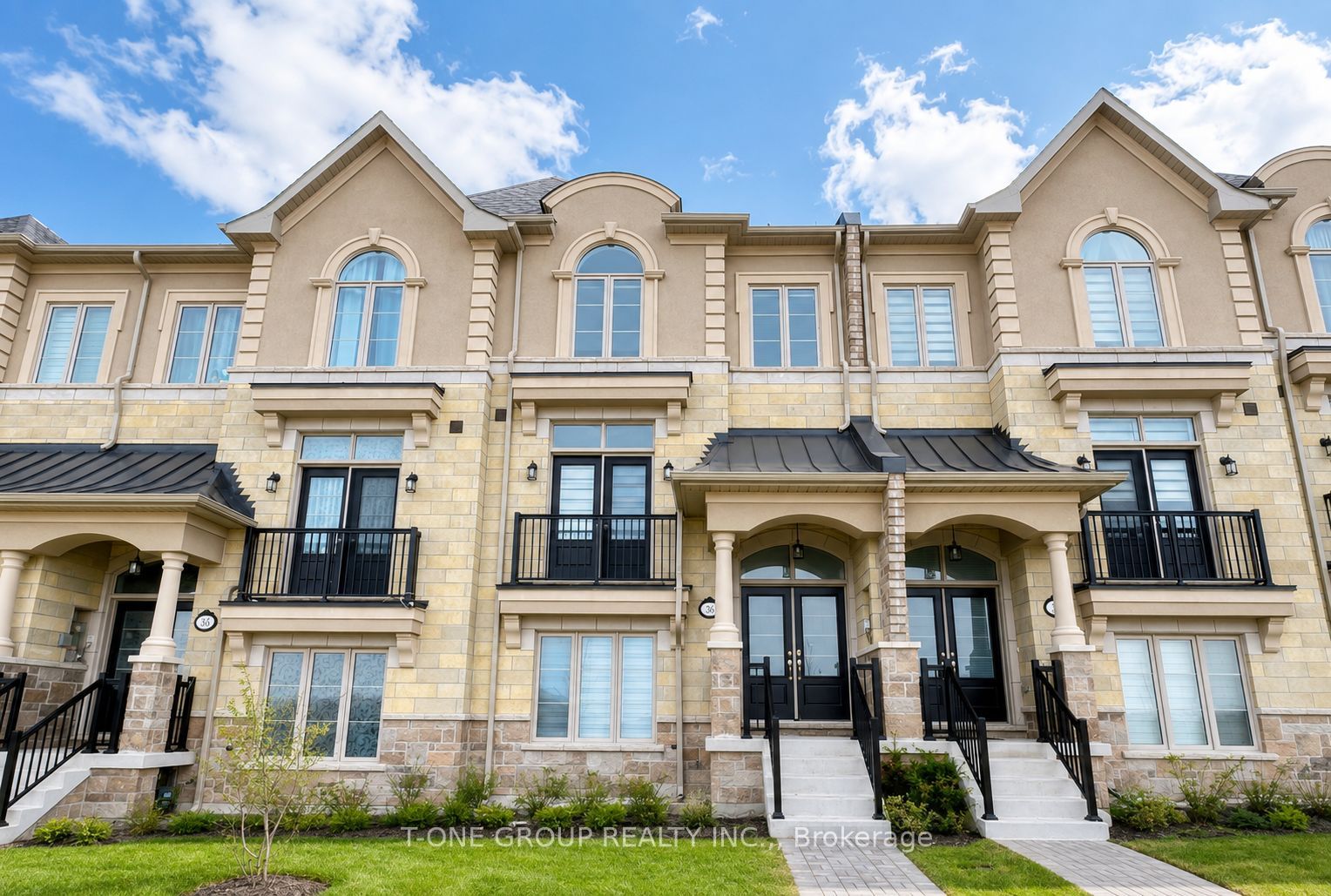 58 Campobello Street, Vaughan, ON L6A 5B3