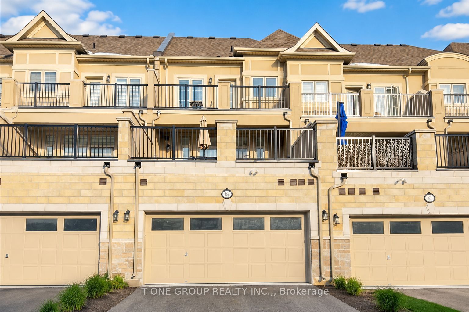58 Campobello Street, Vaughan, ON L6A 5B3 photo 2