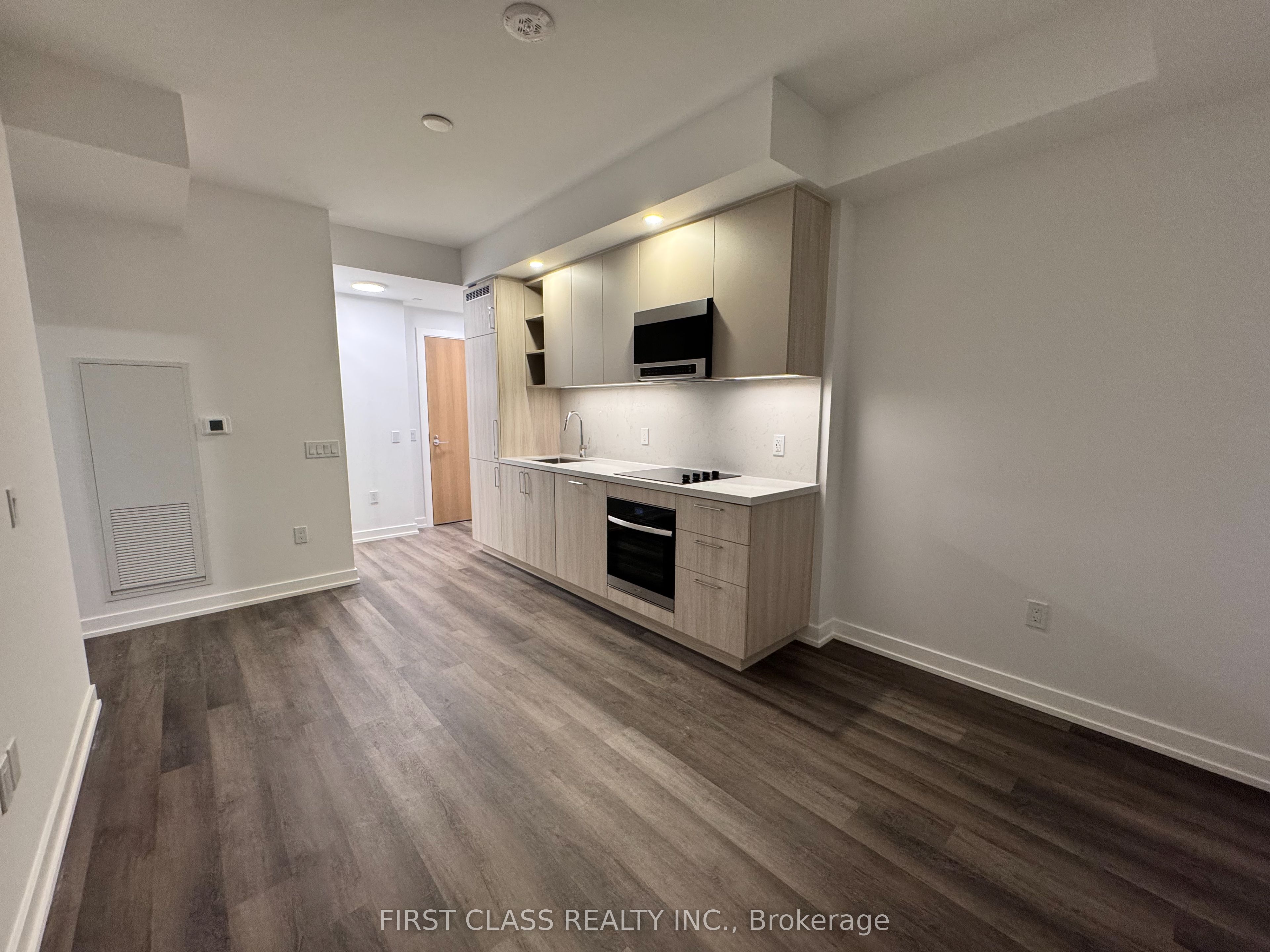 2851 Highway 7 Road E 806A, Vaughan, ON L4K 1W2 photo 2