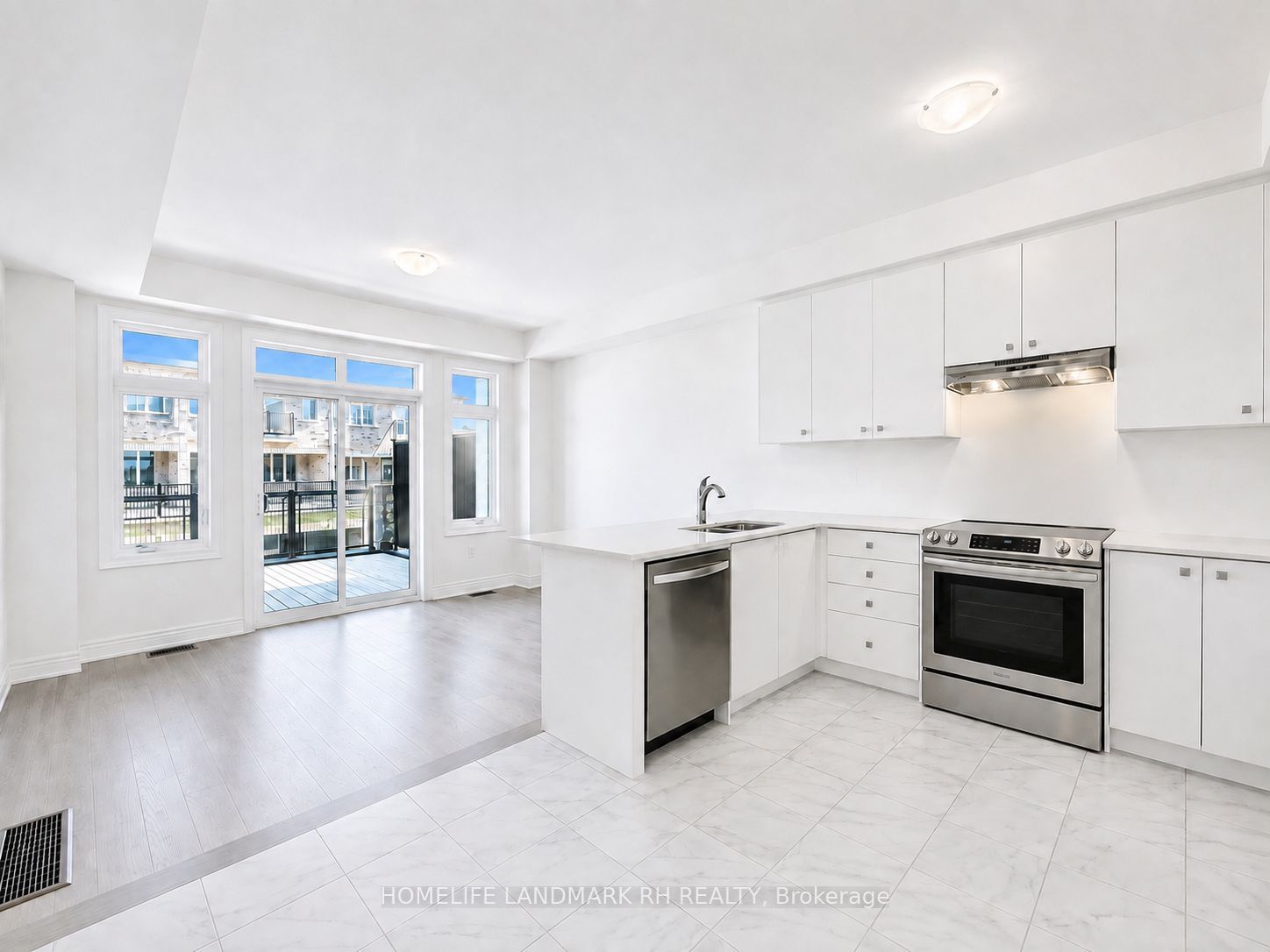 197 Berczy Green Drive, Markham, ON L6C 3P4 photo 5