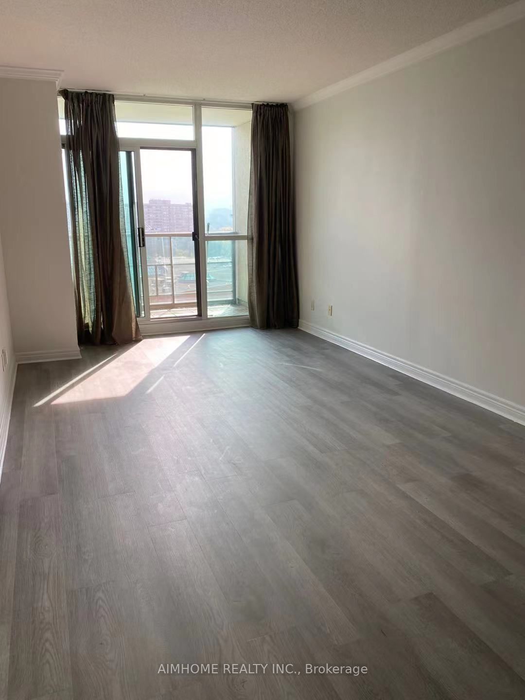 100 Promenade Circle 1208, Vaughan, ON L4J 7W7 photo 3