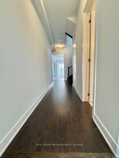 12 Sikura Circle, Aurora, ON L4G 3Y8 photo 3