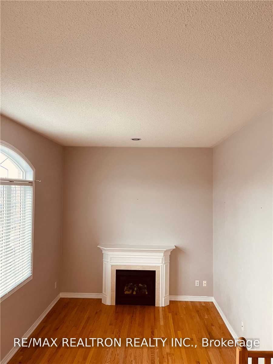 35 Basilica Drive, Vaughan, ON L4H 3G4 photo 5