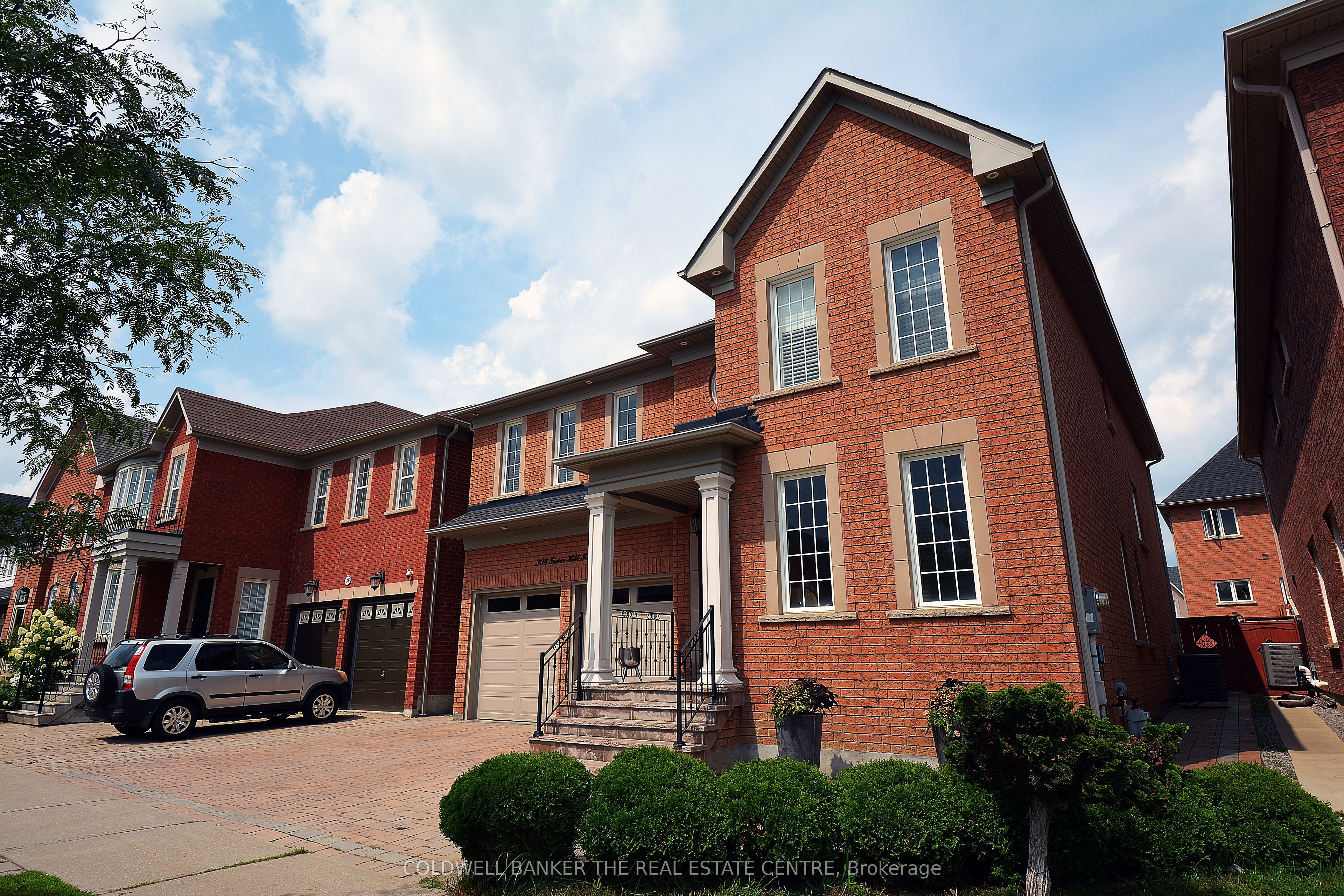 304 Tower Hill Road, Richmond Hill, ON L4E 0A7 photo 3