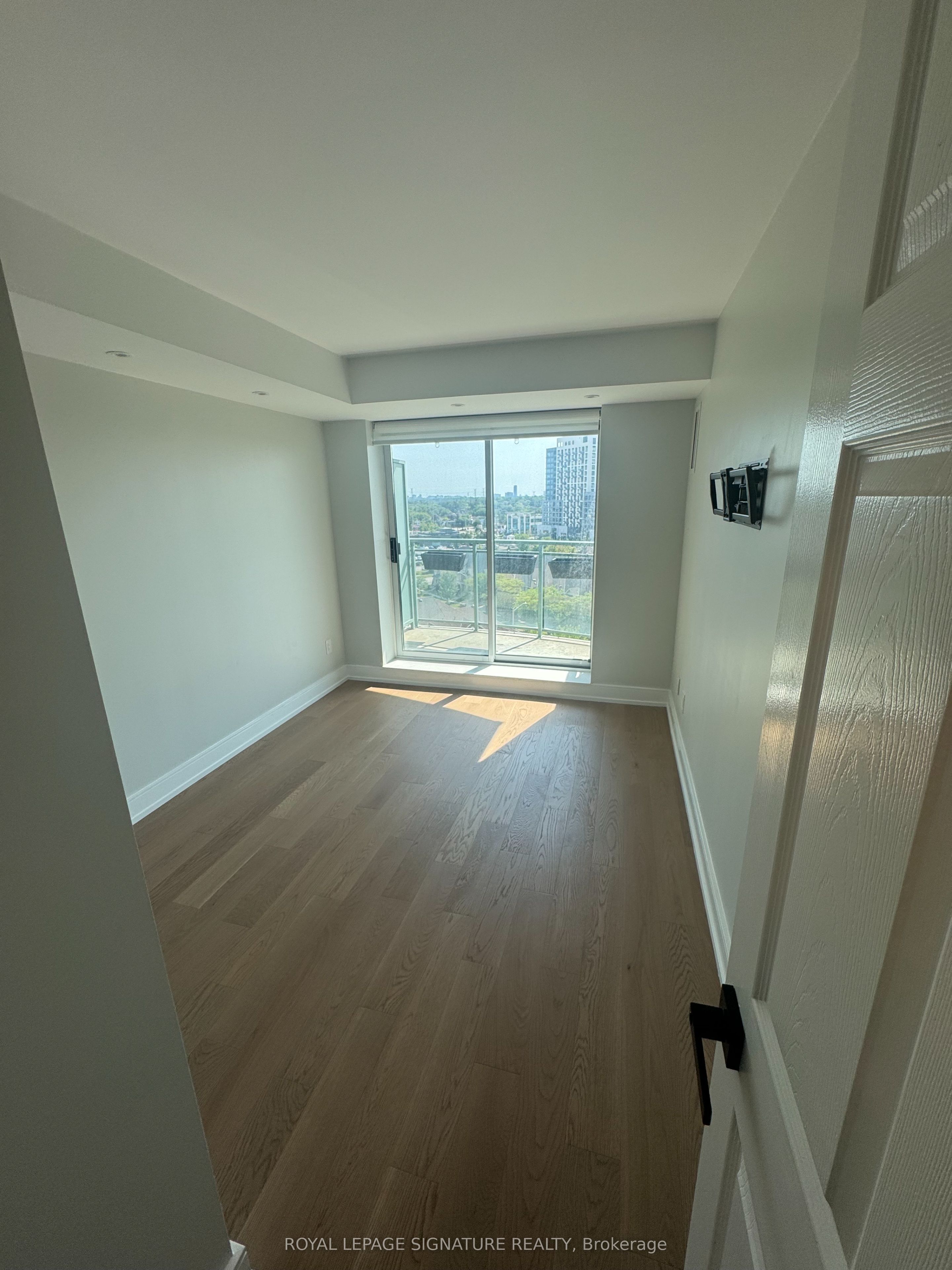 51 Baffin Court 815, Richmond Hill, ON L4B 4P6 photo 5