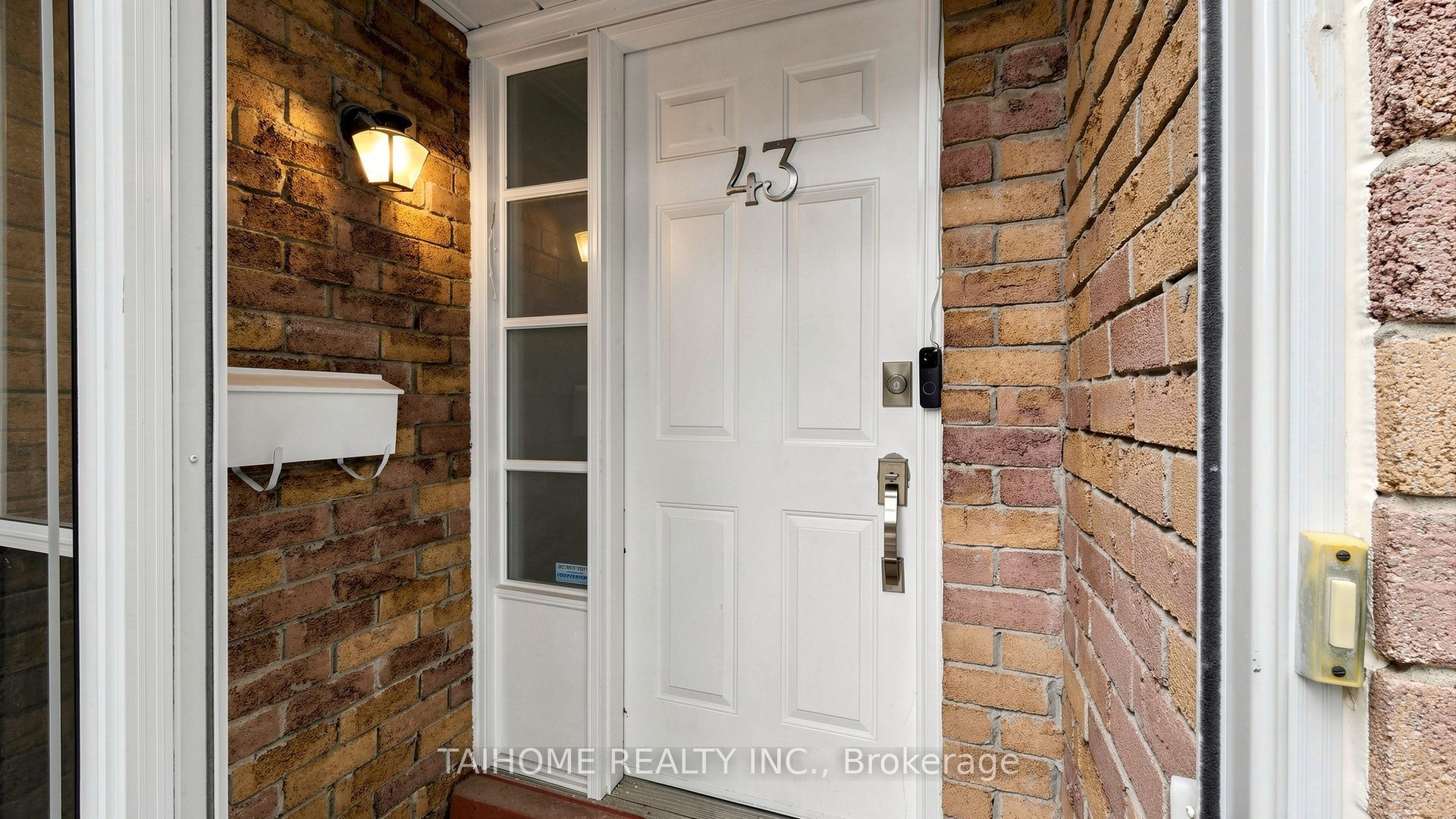 43 Karen Street, Vaughan, ON L4J 5L5 photo 3