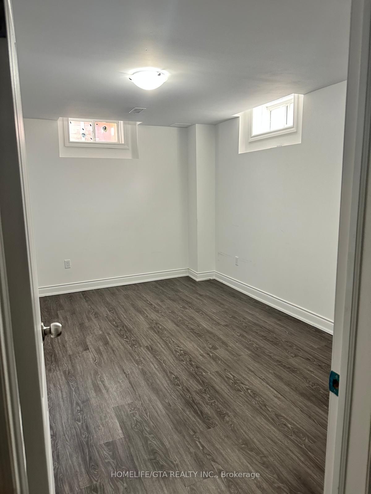 42 Mohandas Drive Basement, Markham, ON L3S 0E5 photo 5