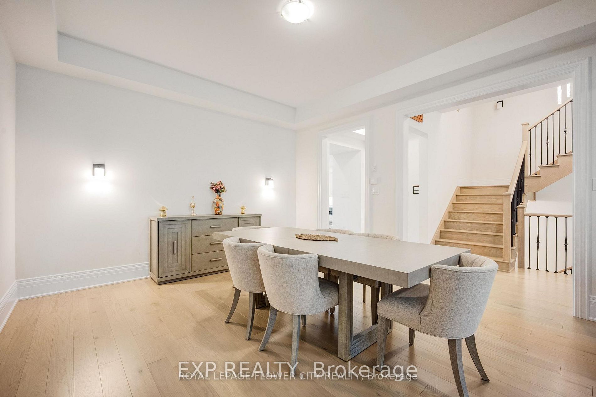 20 Seraville Street, Vaughan, ON L3L 0H1 photo 5