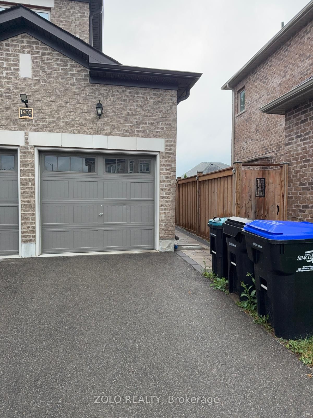 1805 Emberton Way, Innisfil, ON L9S 0N4