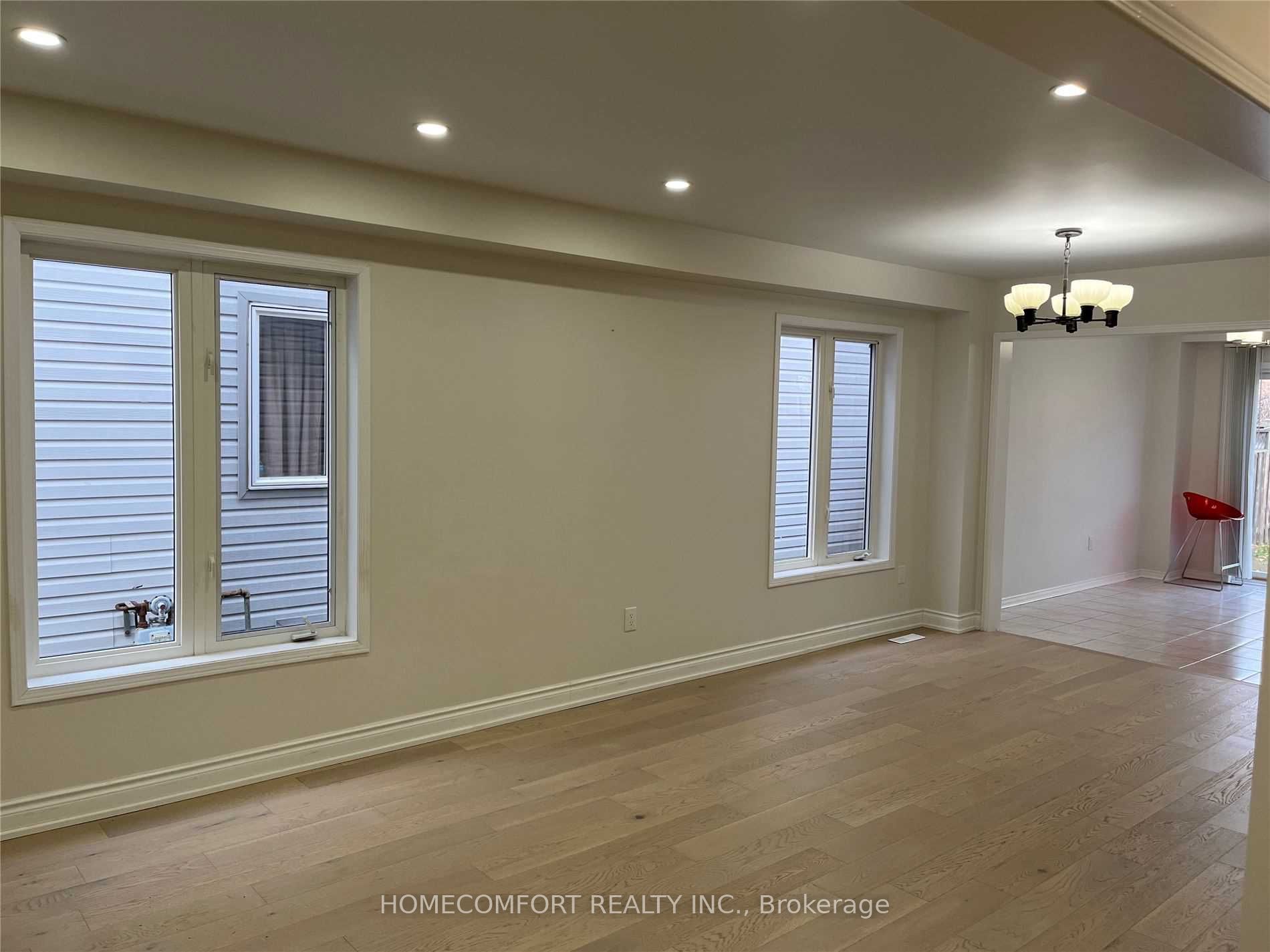 95 Ferncliffe Crescent, Markham, ON L3S 4N6 photo 2