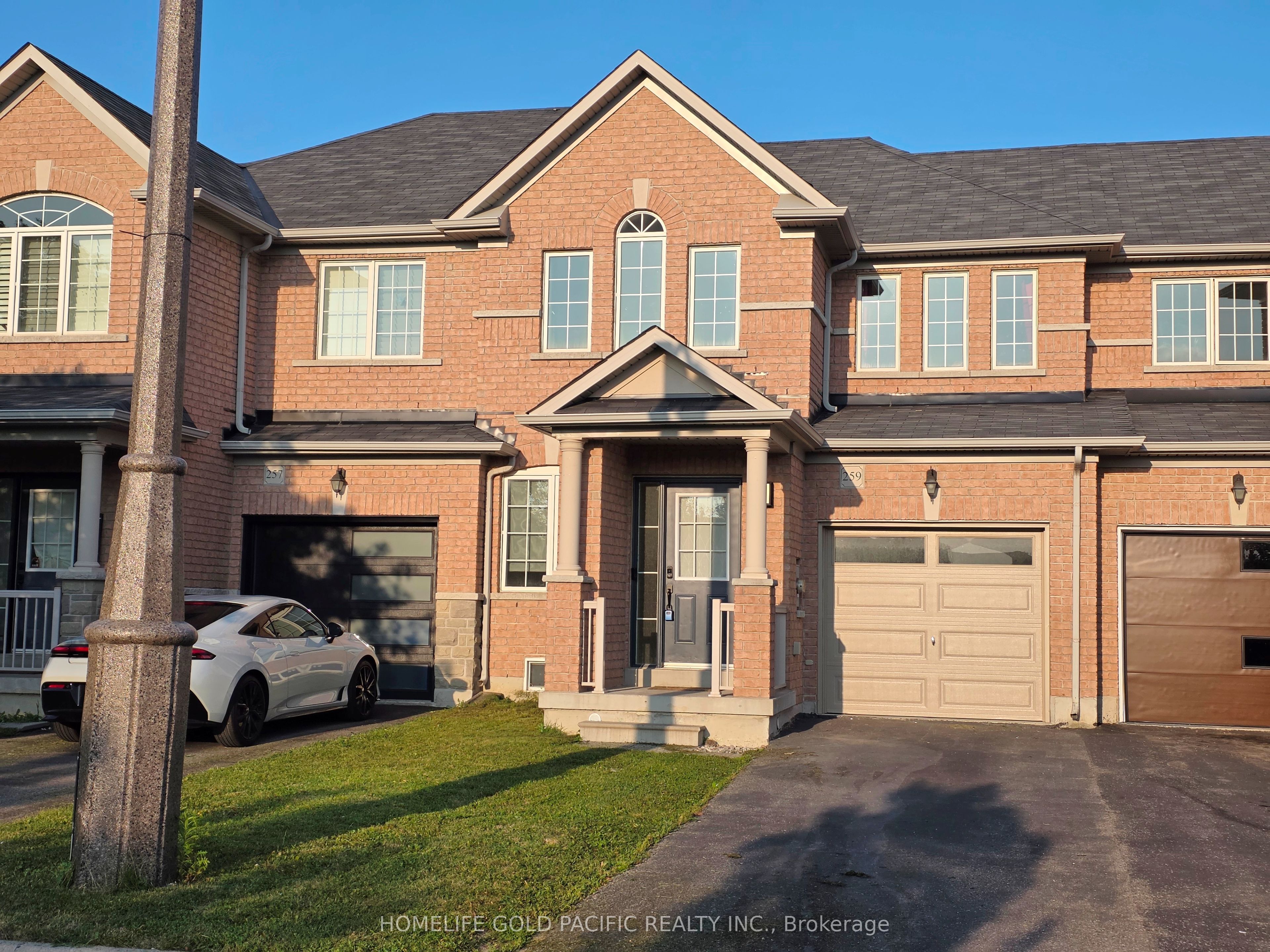 259 Richard Underhill Avenue, Whitchurch-Stouffville, ON L4A 0Z4