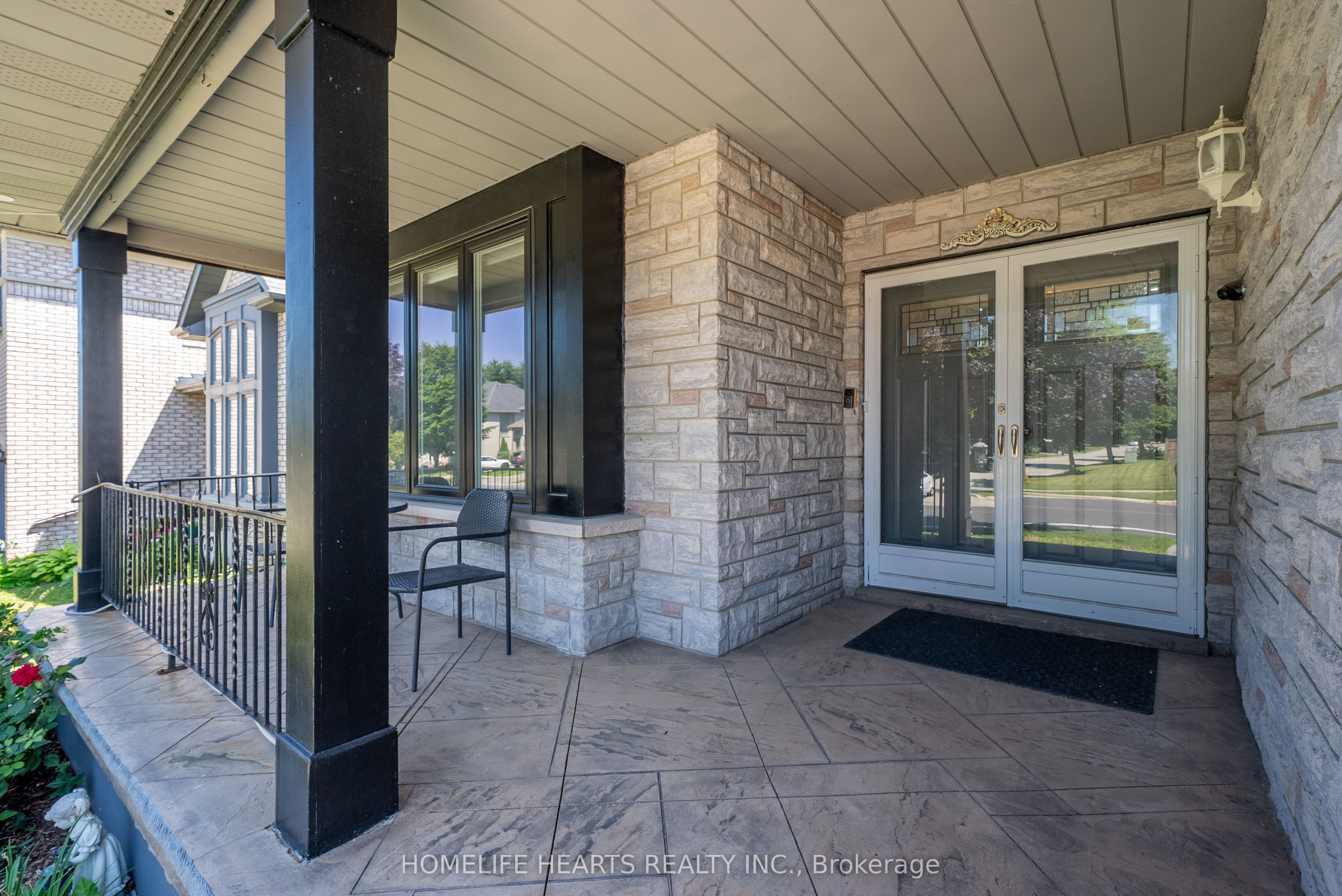 62 Boxwood Crescent, Markham, ON L3S 3P9 photo 2