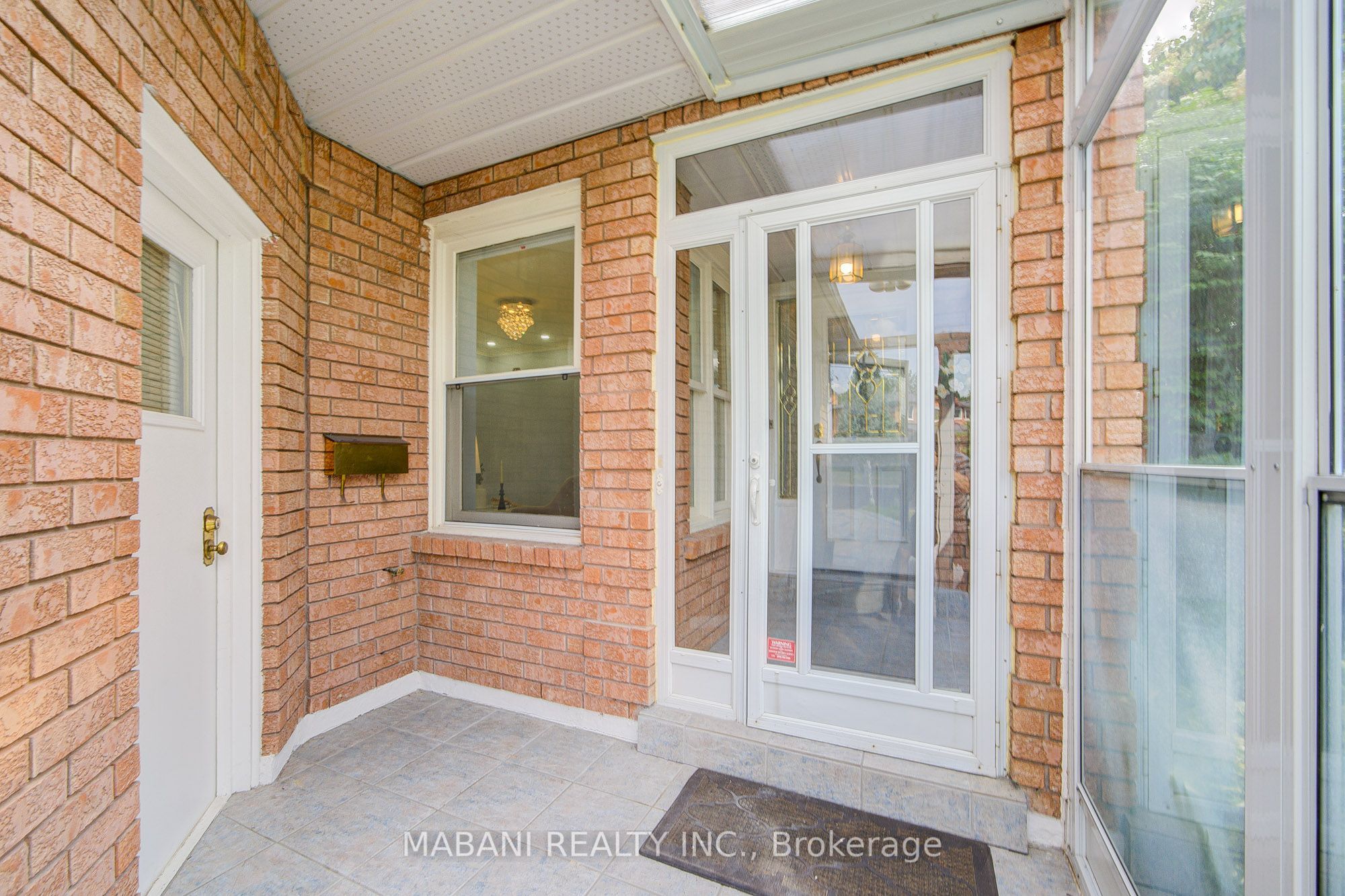 38 Marchwood Crescent, Richmond Hill, ON L4C 8M5 photo 4
