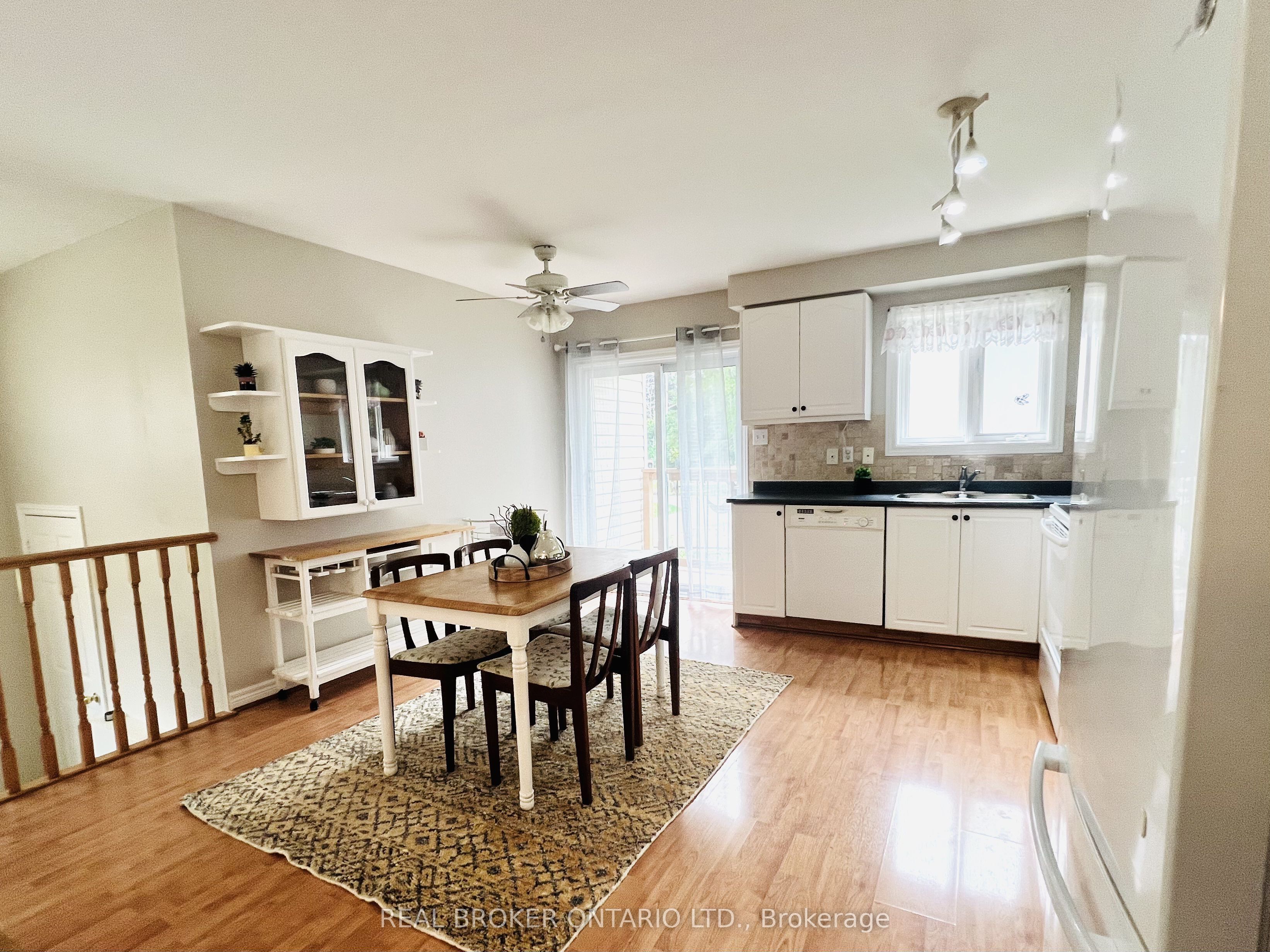 2342 Somers Boulevard, Innisfil, ON L9S 2E8 photo 4