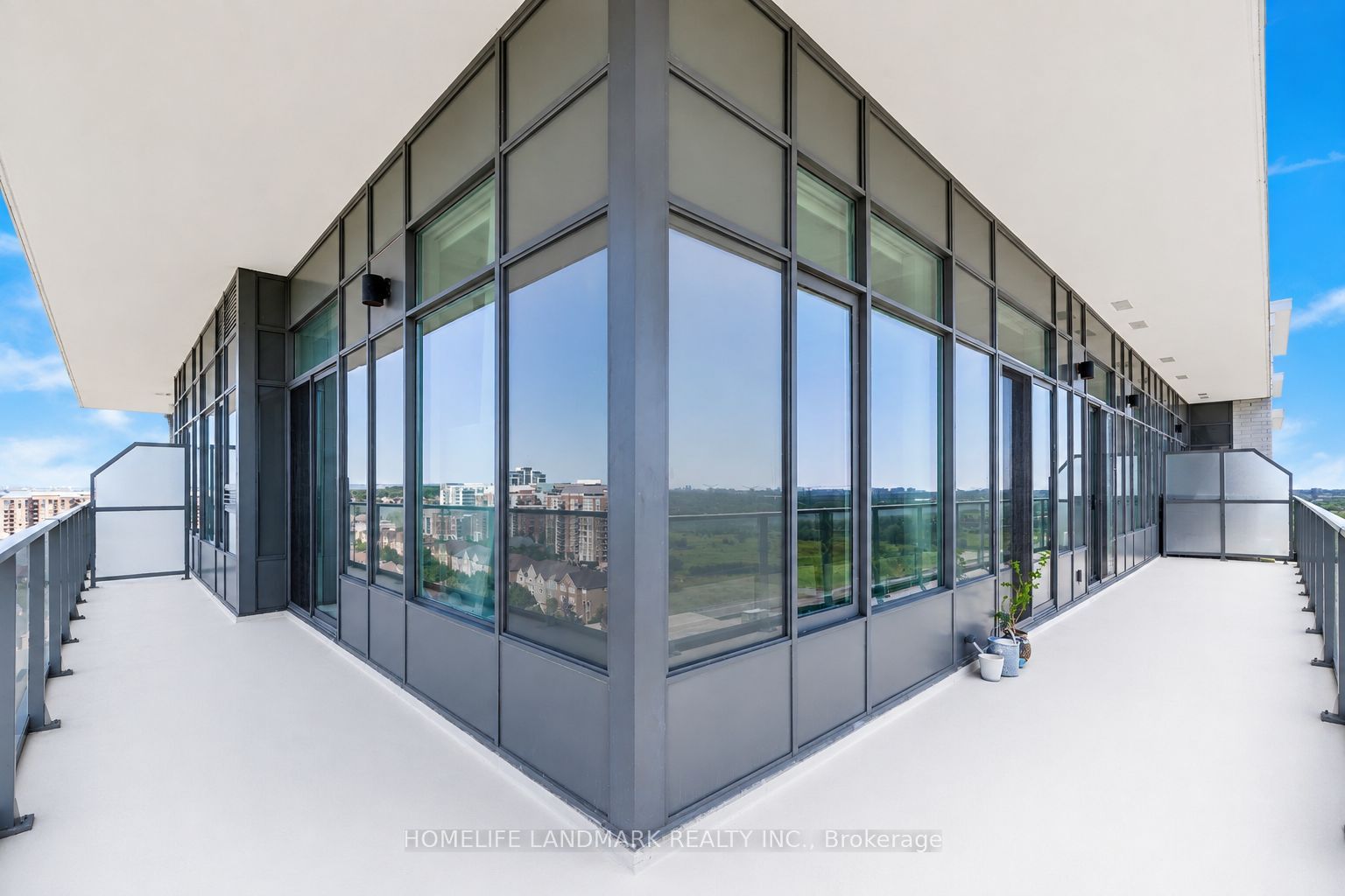 325 South Park Road 325-PH9, Markham, ON L3T 0B8 photo 5