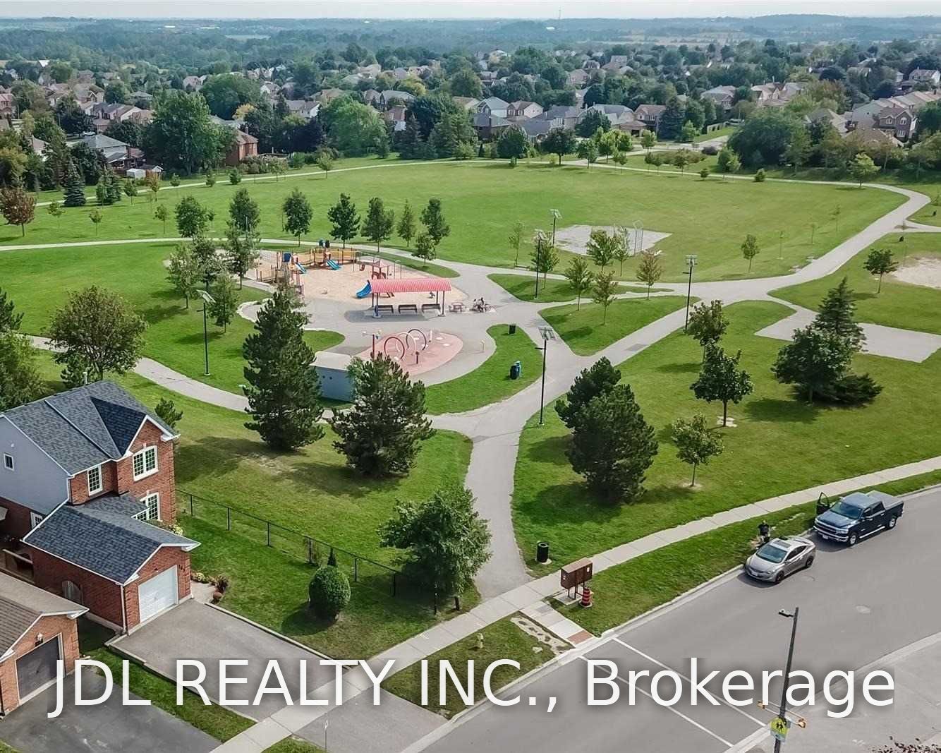 163 Carrick Upper Avenue, Georgina, ON L4P 3P2 photo 5