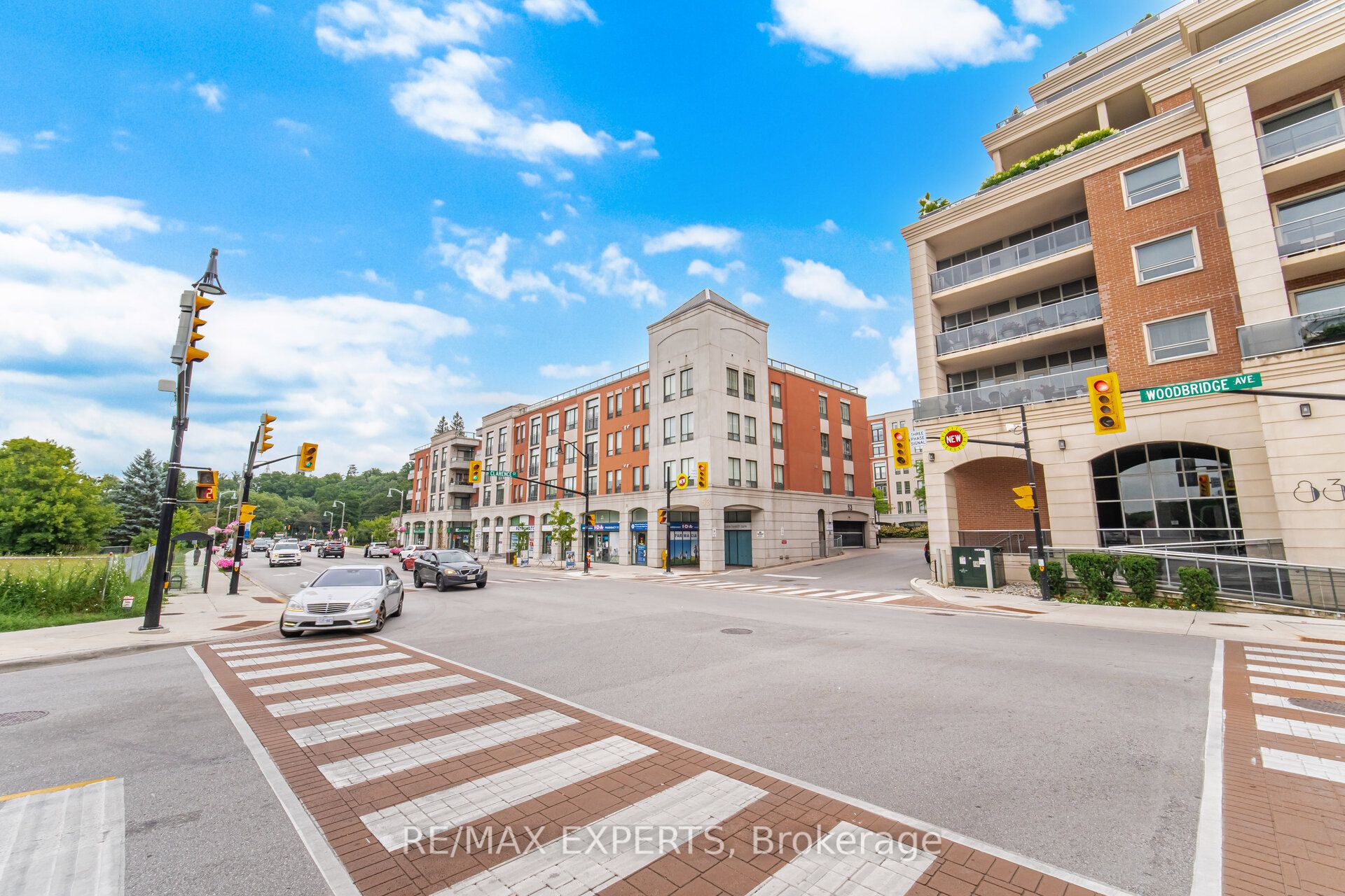 53 Woodbridge Avenue E 209, Vaughan, ON L4L 9K9 photo 2