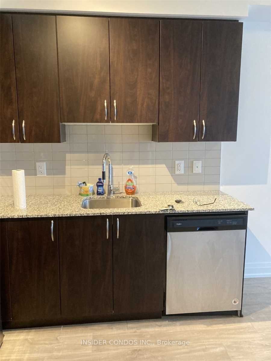 3600 Highway 7 2210, Vaughan, ON L4L 0G7 photo 3