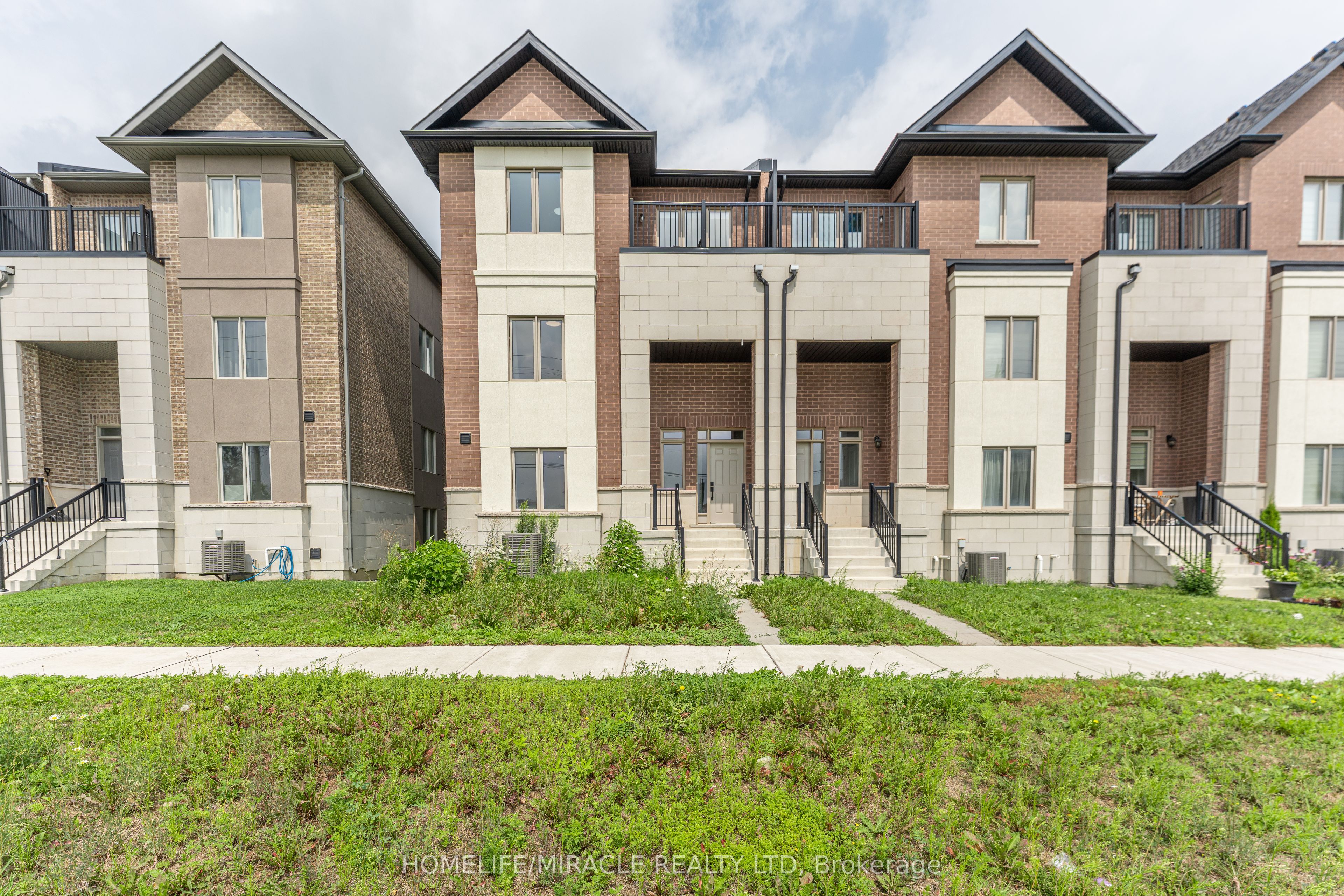 32 Alan Williams Trail, Uxbridge, ON L9P 0R6 photo 2