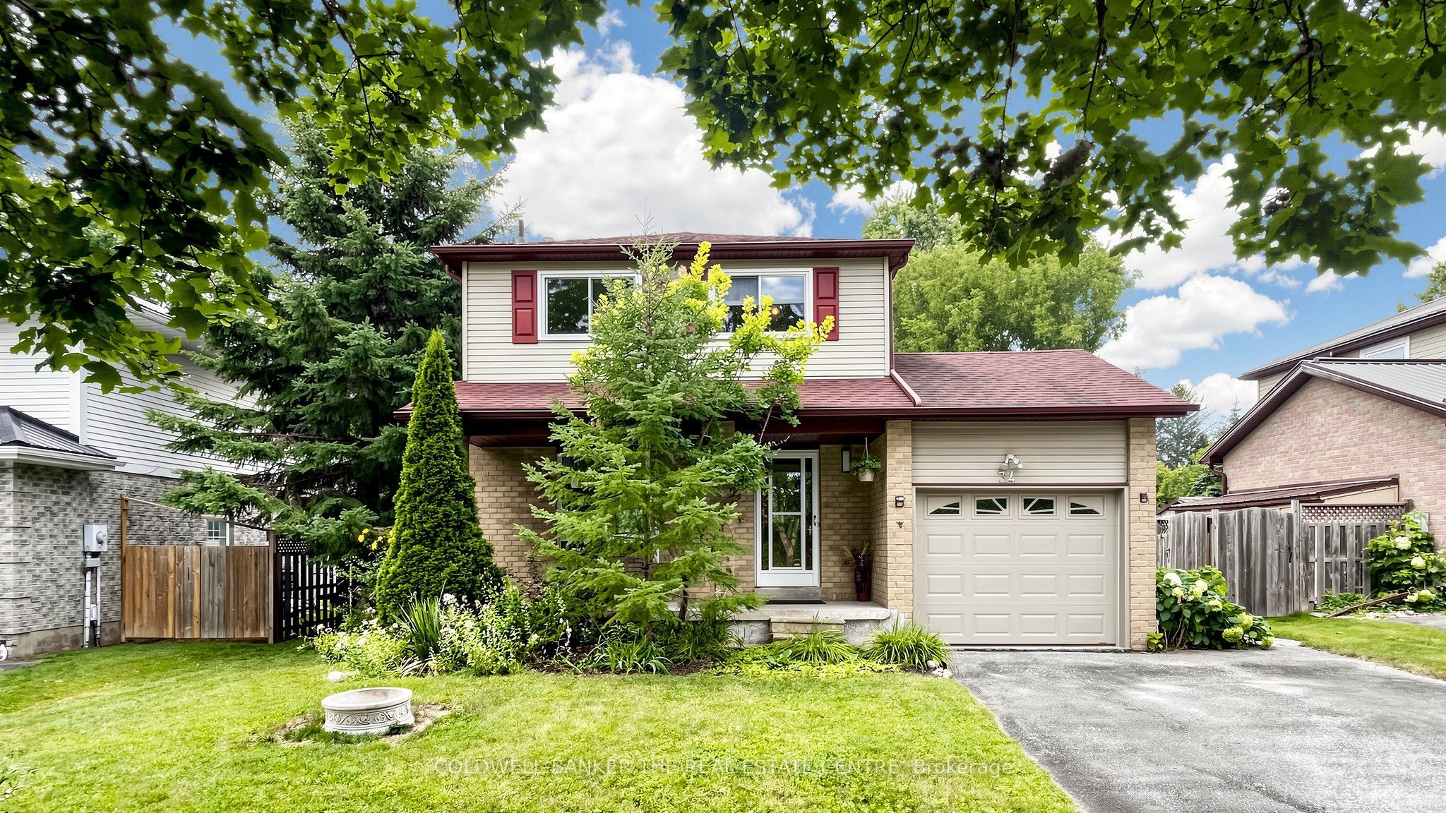34 Birchard Boulevard, East Gwillimbury, ON L0G 1M0 photo 2