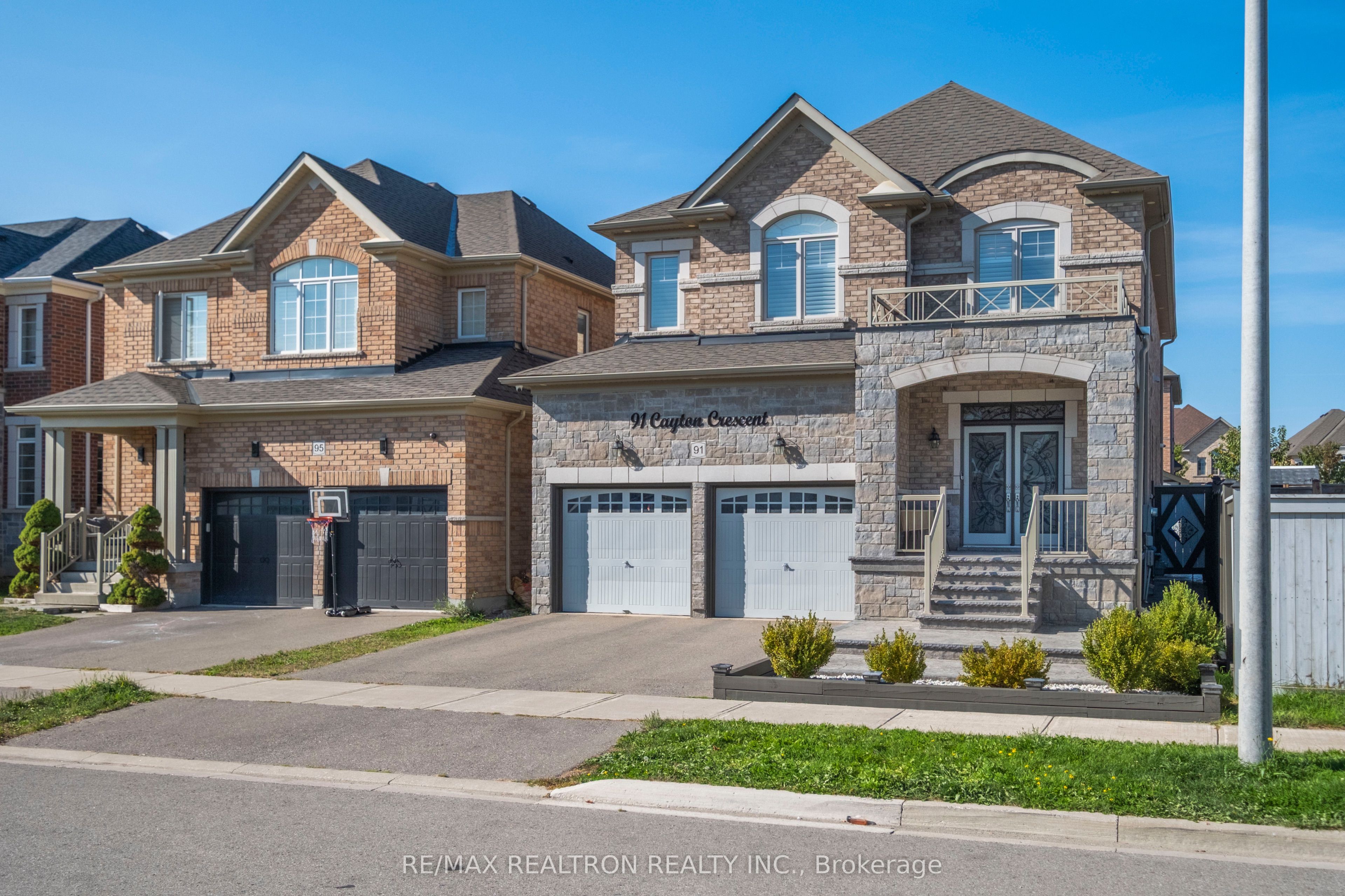 91 Cayton Crescent, Bradford West Gwillimbury, ON L3Z 0V9 photo 4