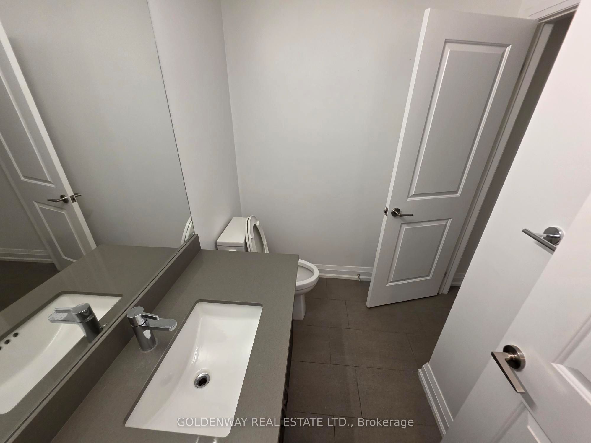 9 Caseley Way, Markham, ON L3R 4Z7 photo 3