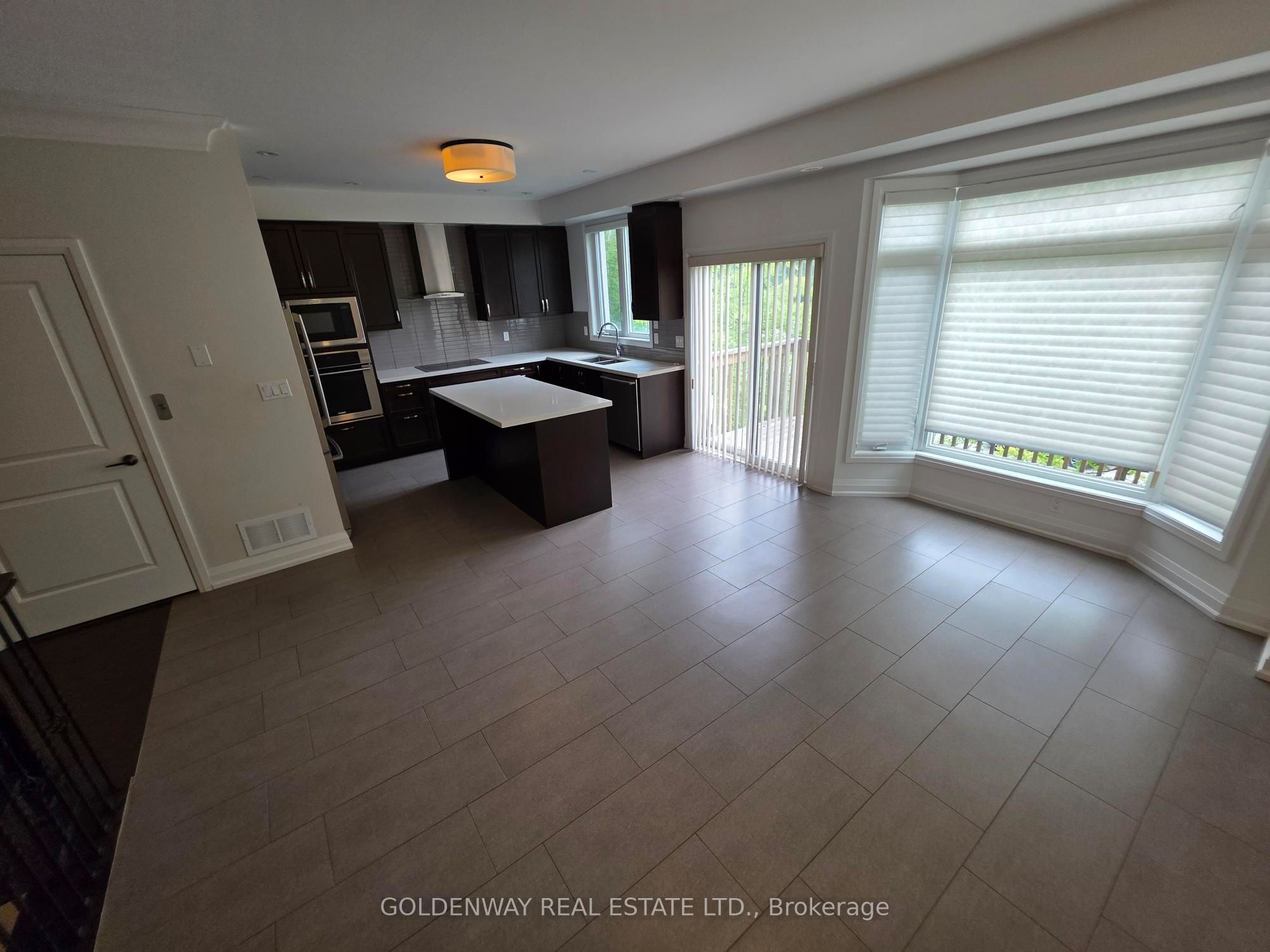 9 Caseley Way, Markham, ON L3R 4Z7 photo 4