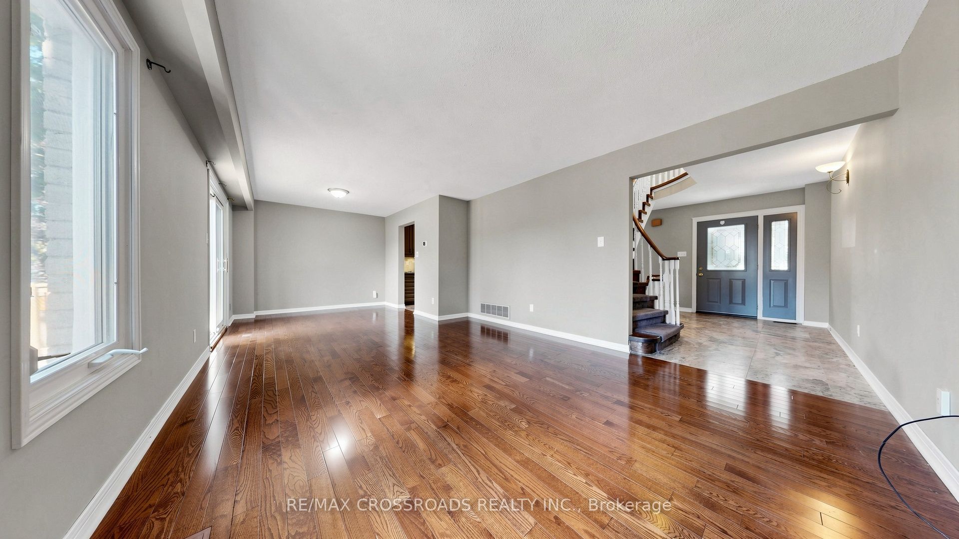 1 Redwood Lane, Markham, ON L3R 3Z1 photo 5