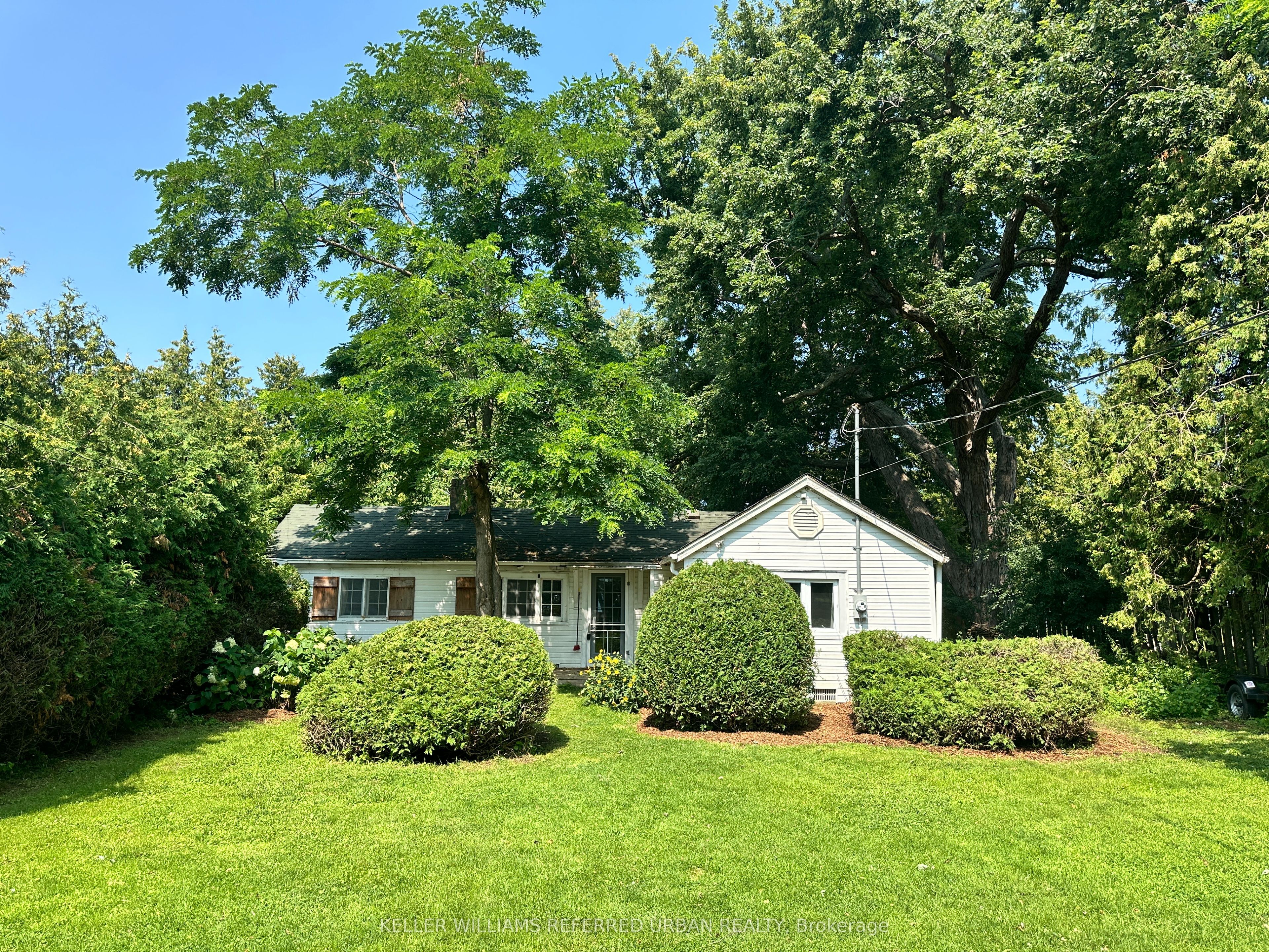 24690 Thorah Park Boulevard, Brock, ON L0K 1A0