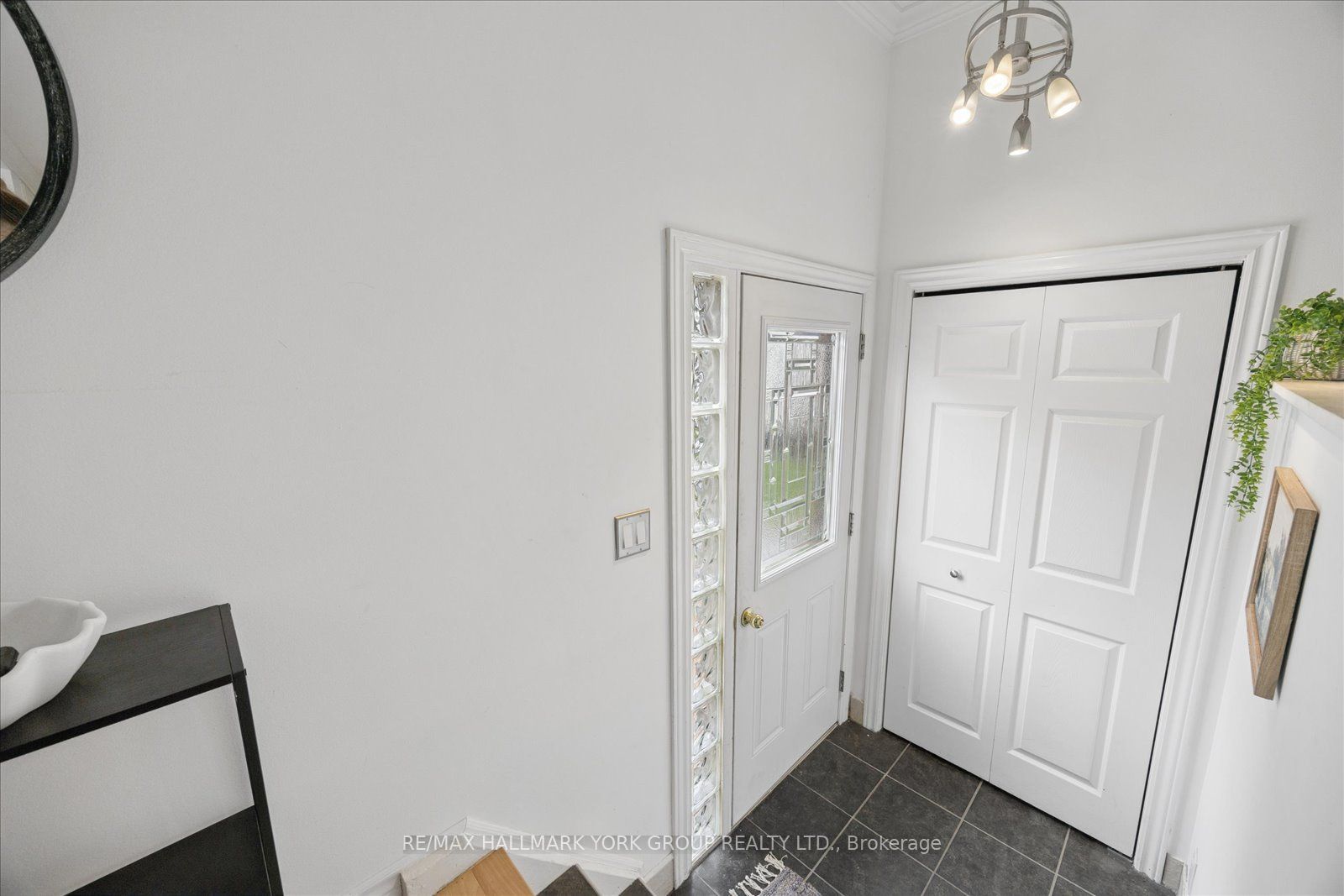 25765 Maple Beach Road, Brock, ON L0K 1A0 photo 3